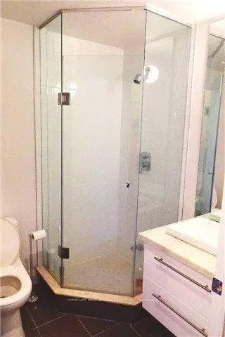 399 Spring Garden Avenue, #208