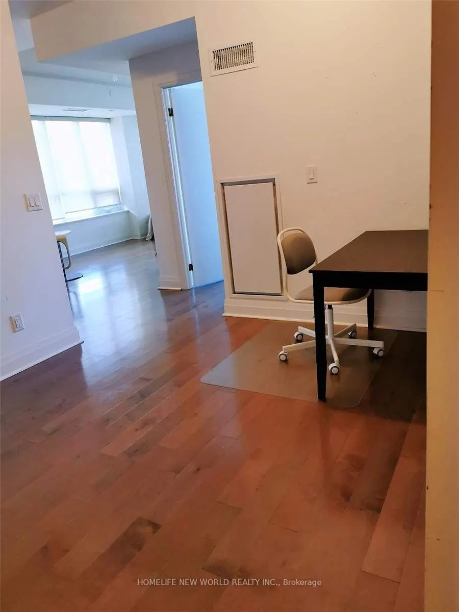 399 Spring Garden Avenue, #208