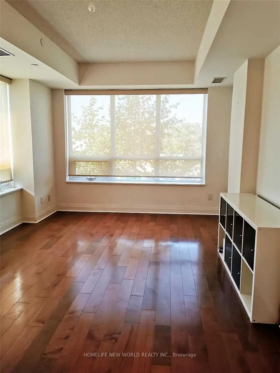 399 Spring Garden Avenue, #208