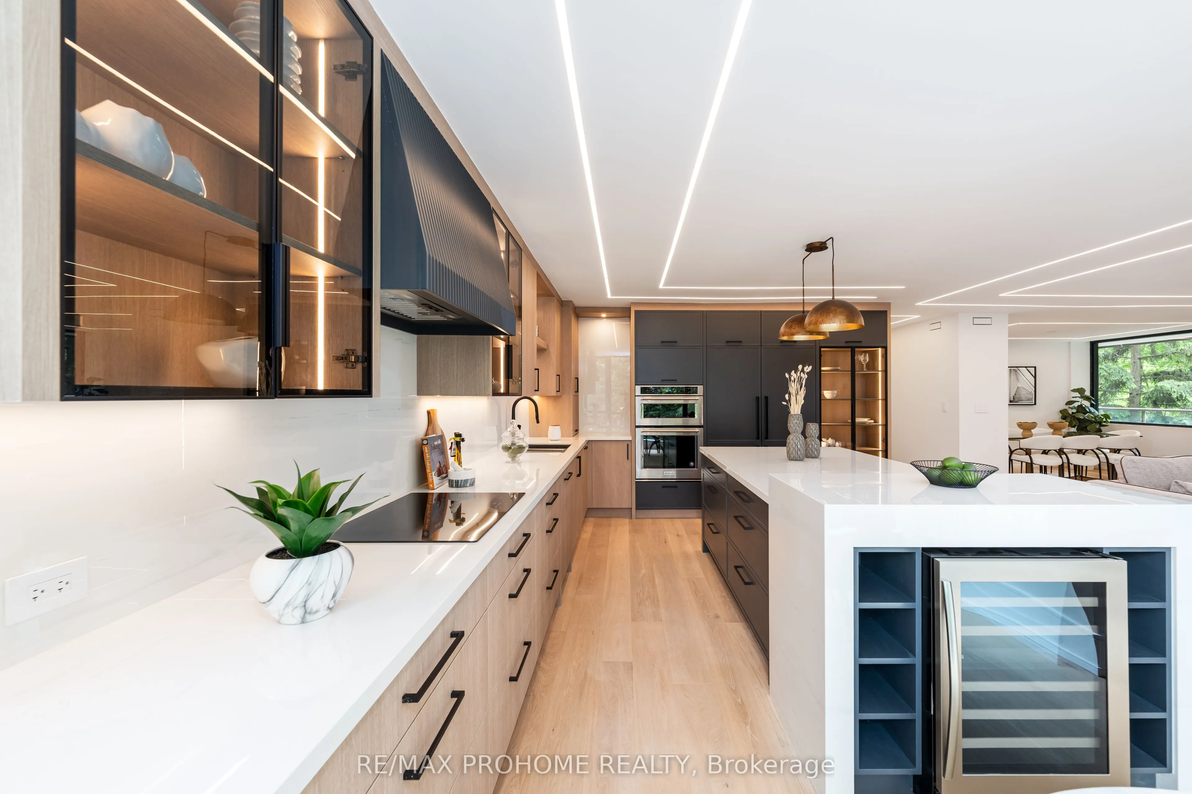 66 Collier Street, #2D