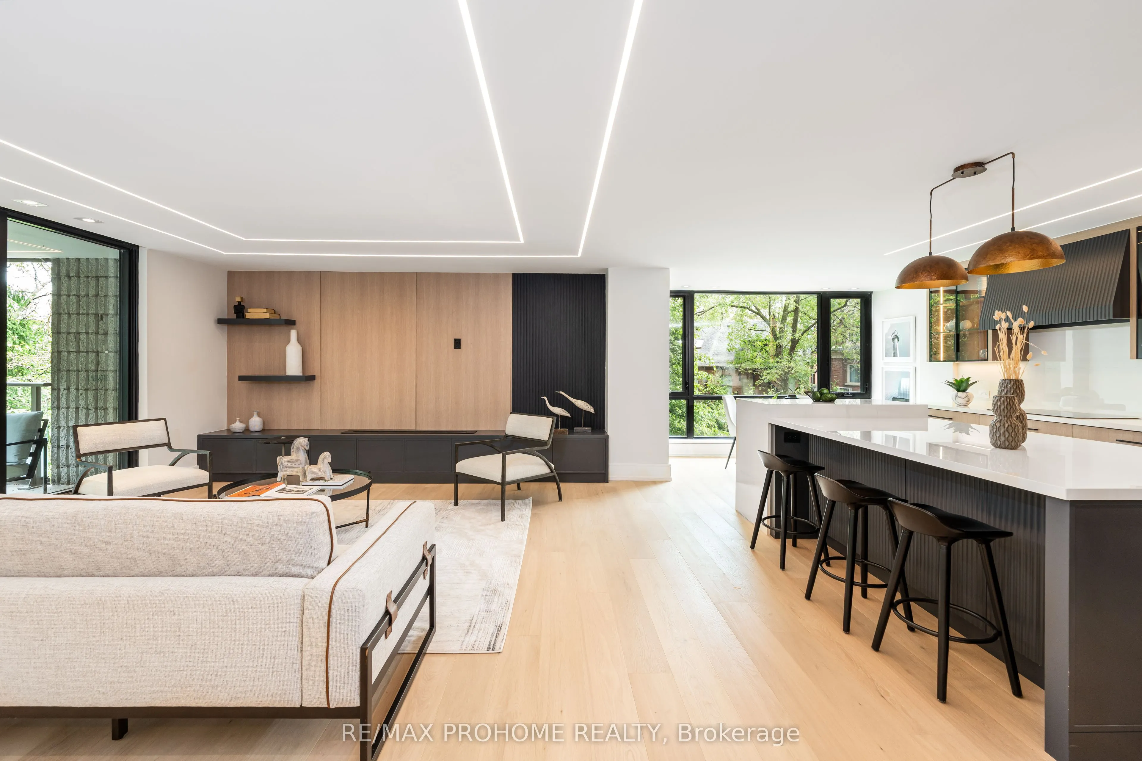 66 Collier Street, #2D