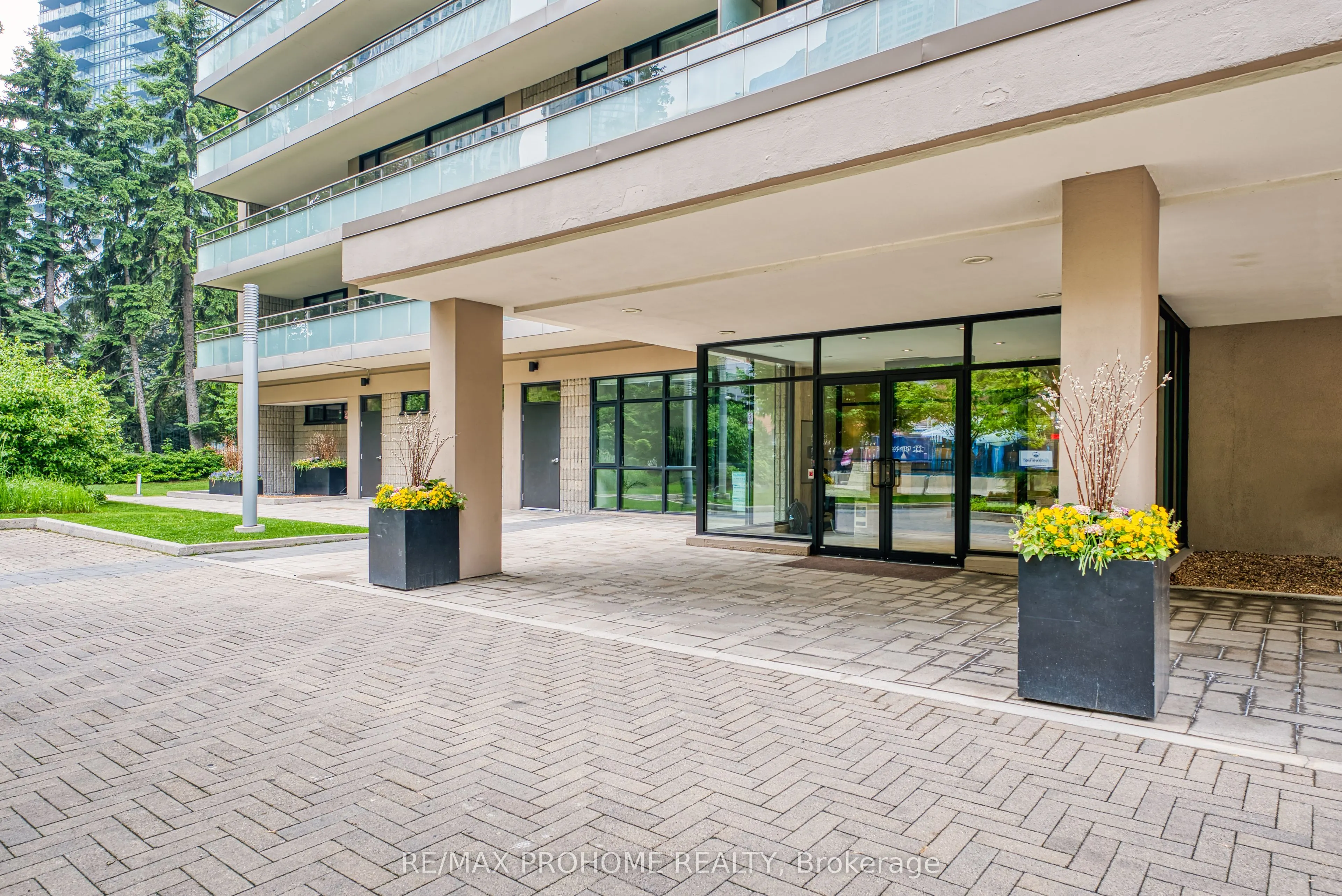 66 Collier Street, #2D