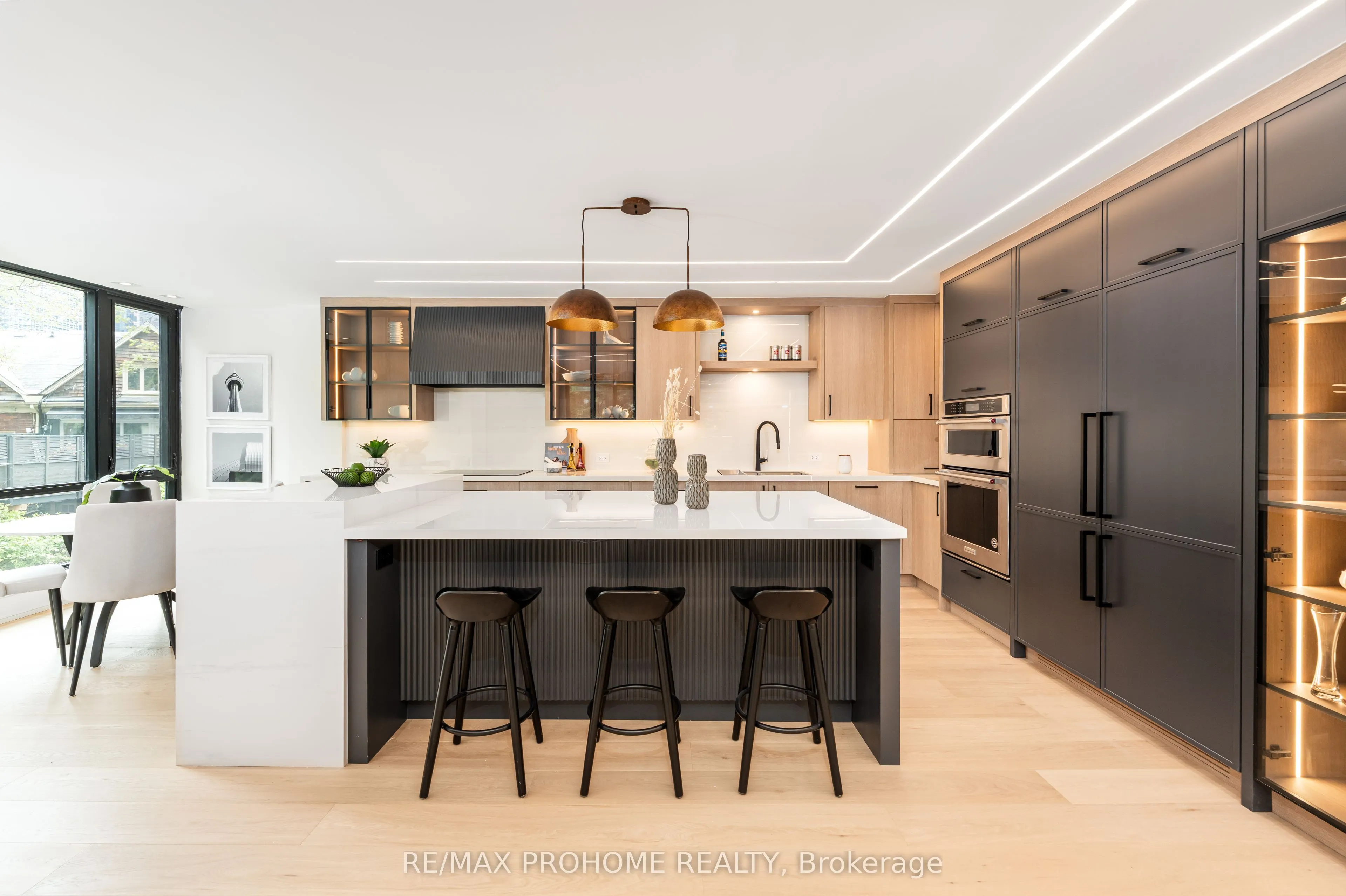 66 Collier Street, #2D