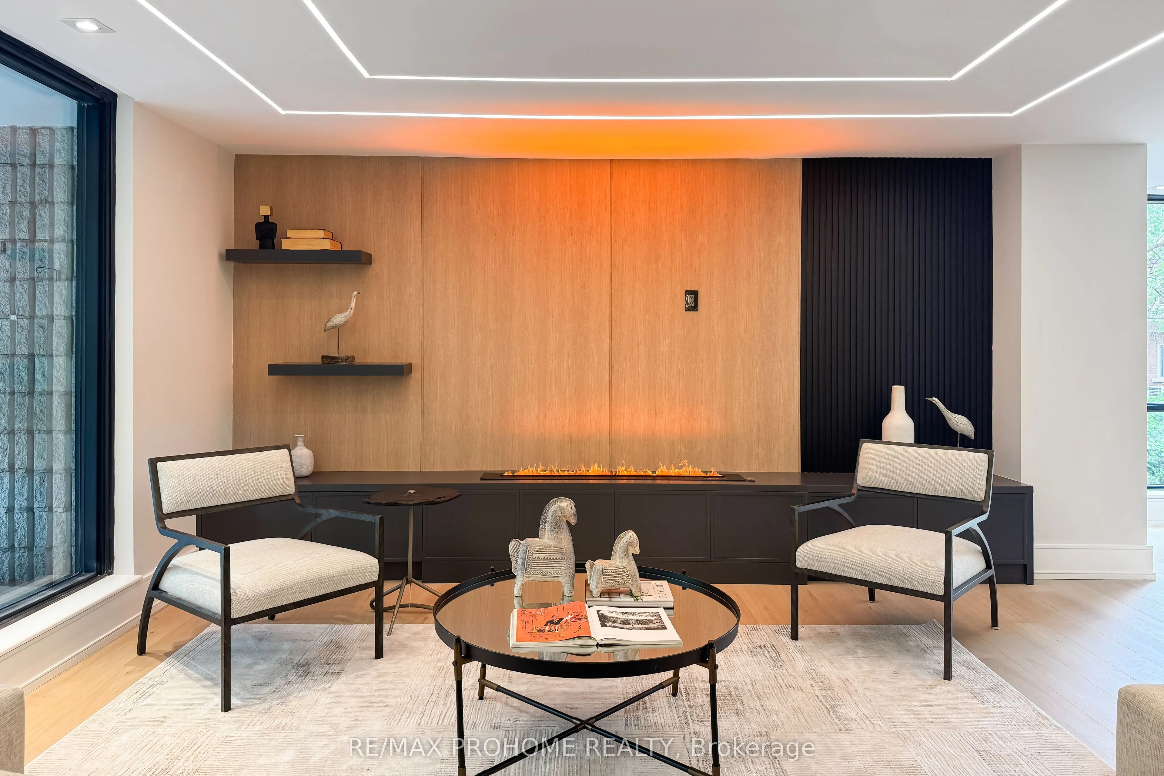 66 Collier Street, #2D