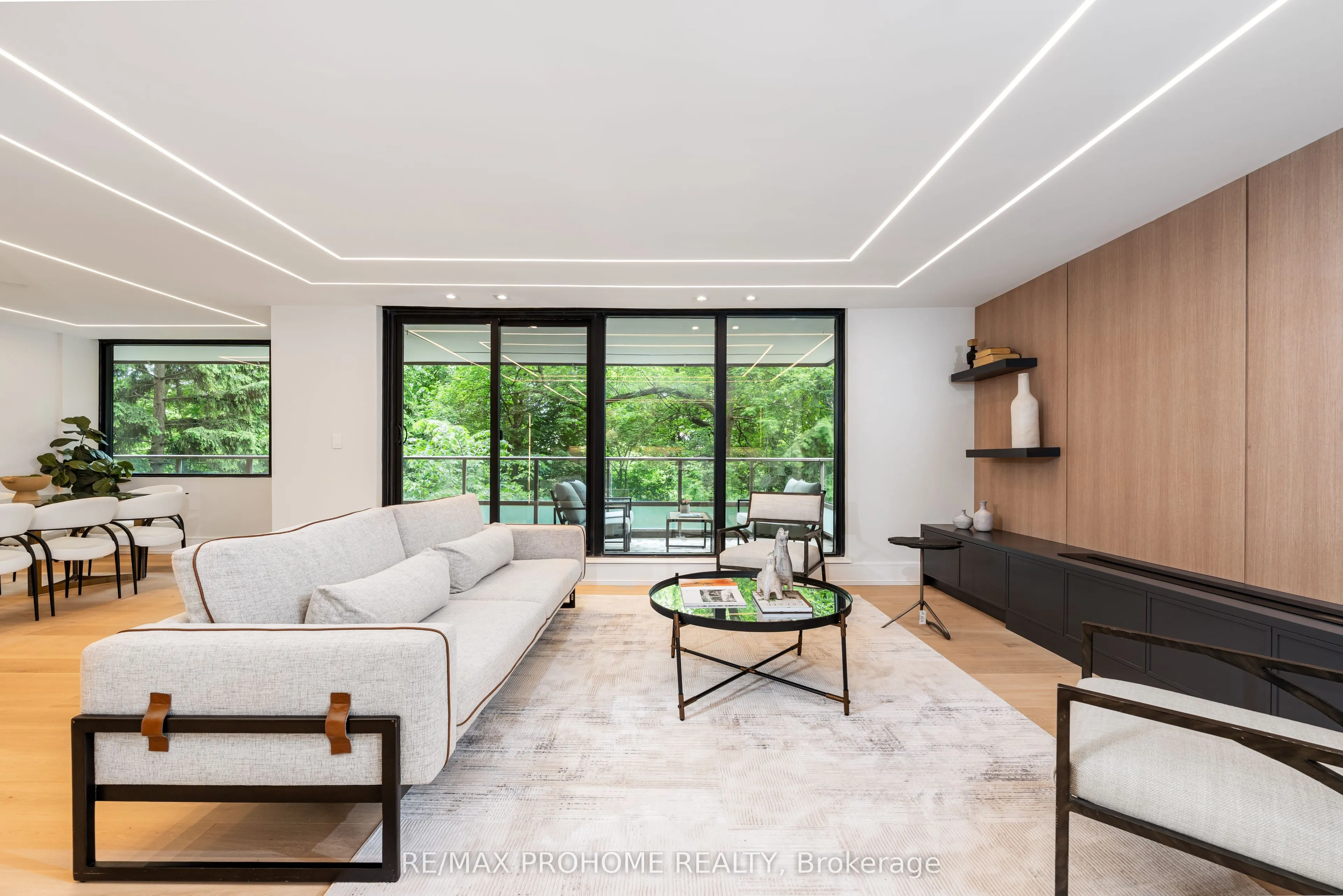 66 Collier Street, #2D