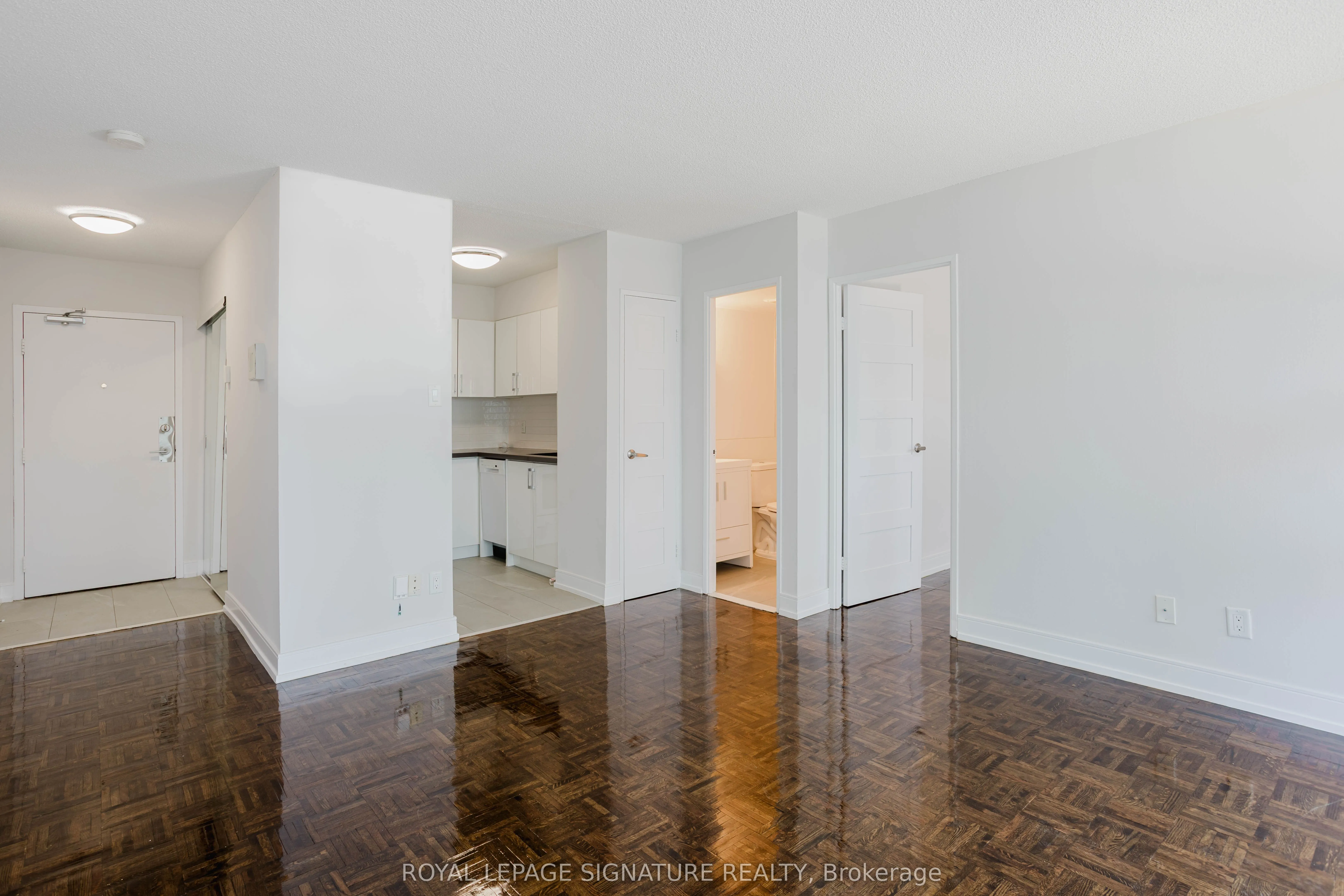 33 Isabella Street, #1806