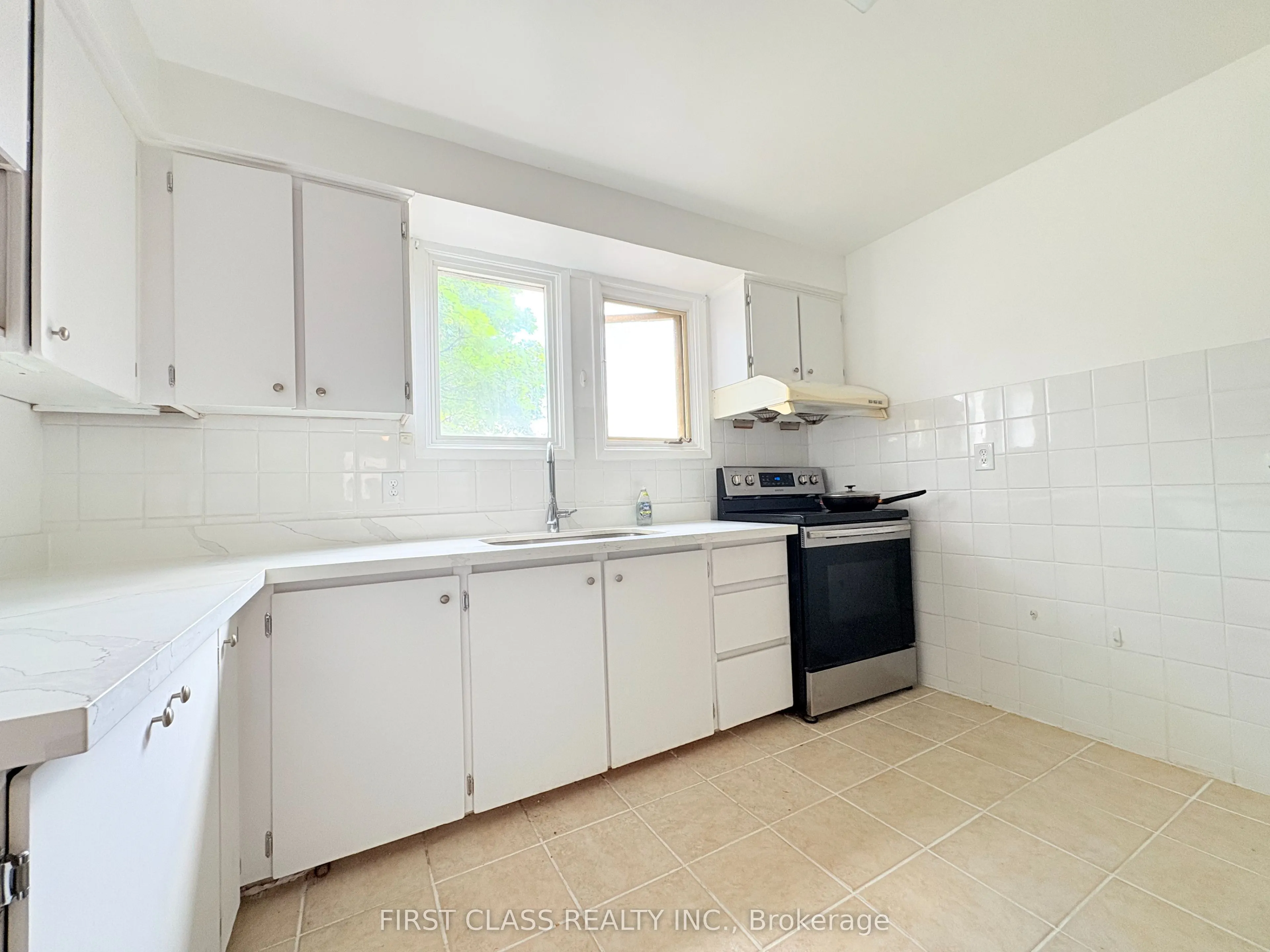 16 Townsend Road, #13