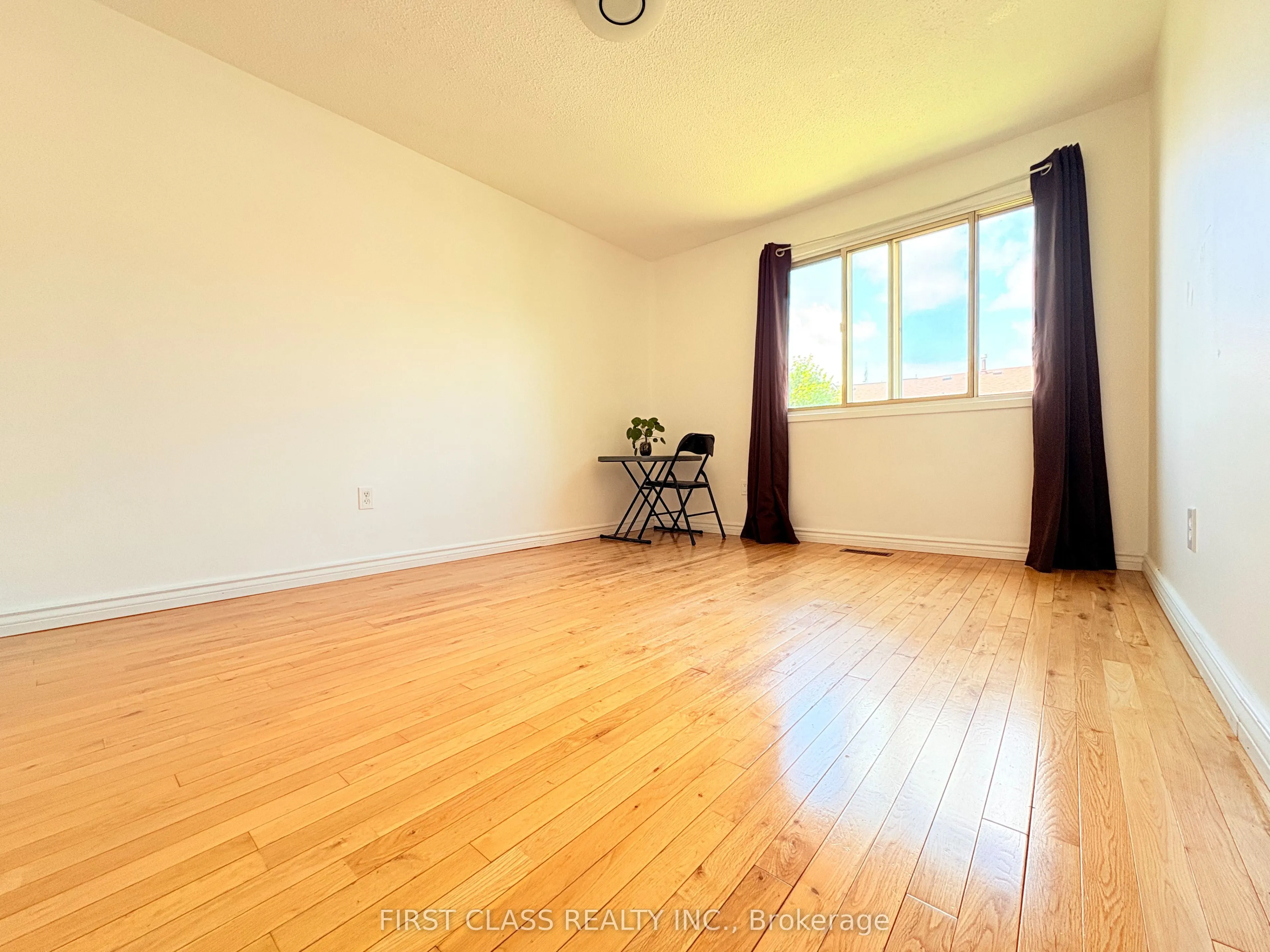 16 Townsend Road, #13