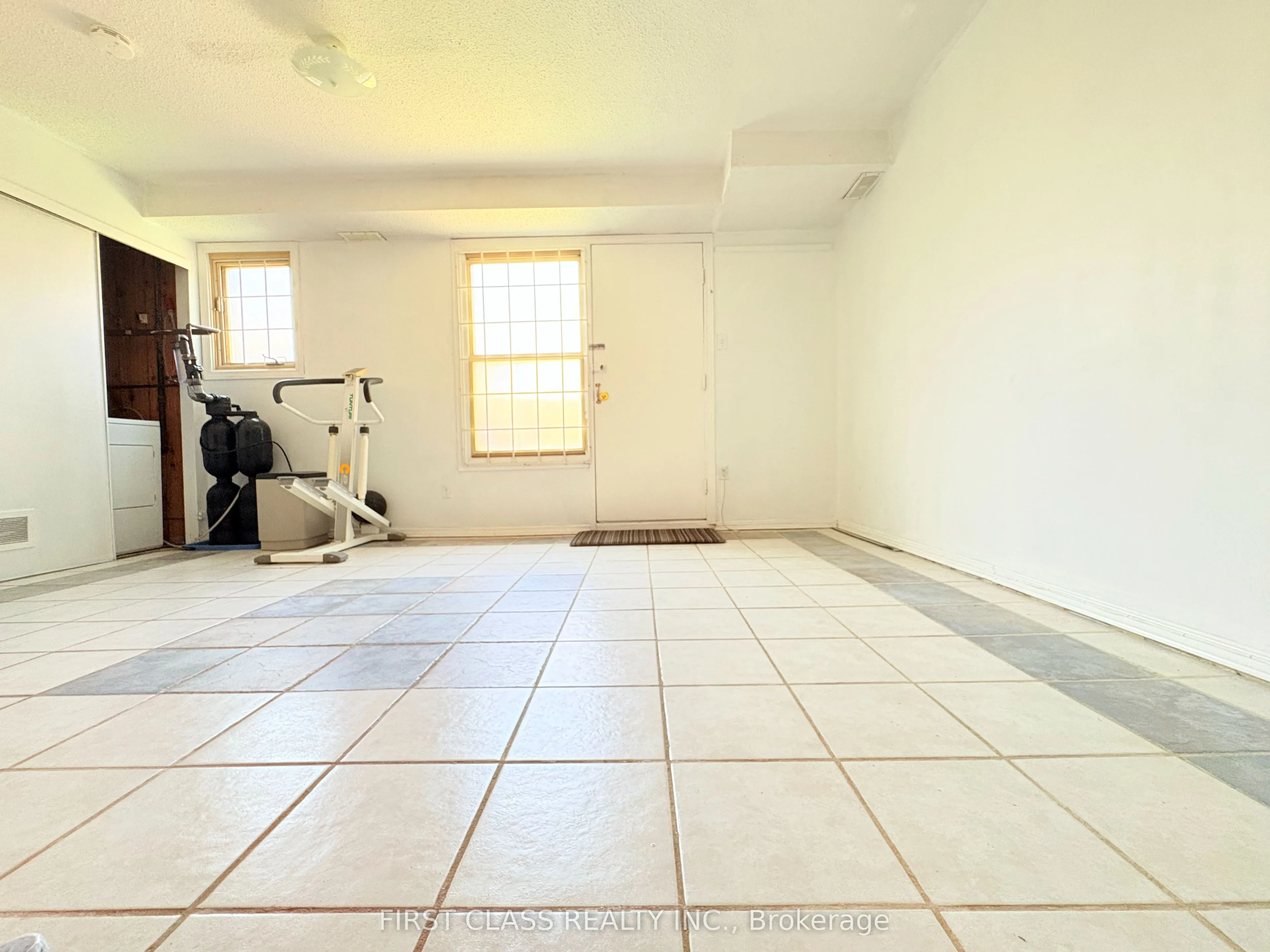 16 Townsend Road, #13