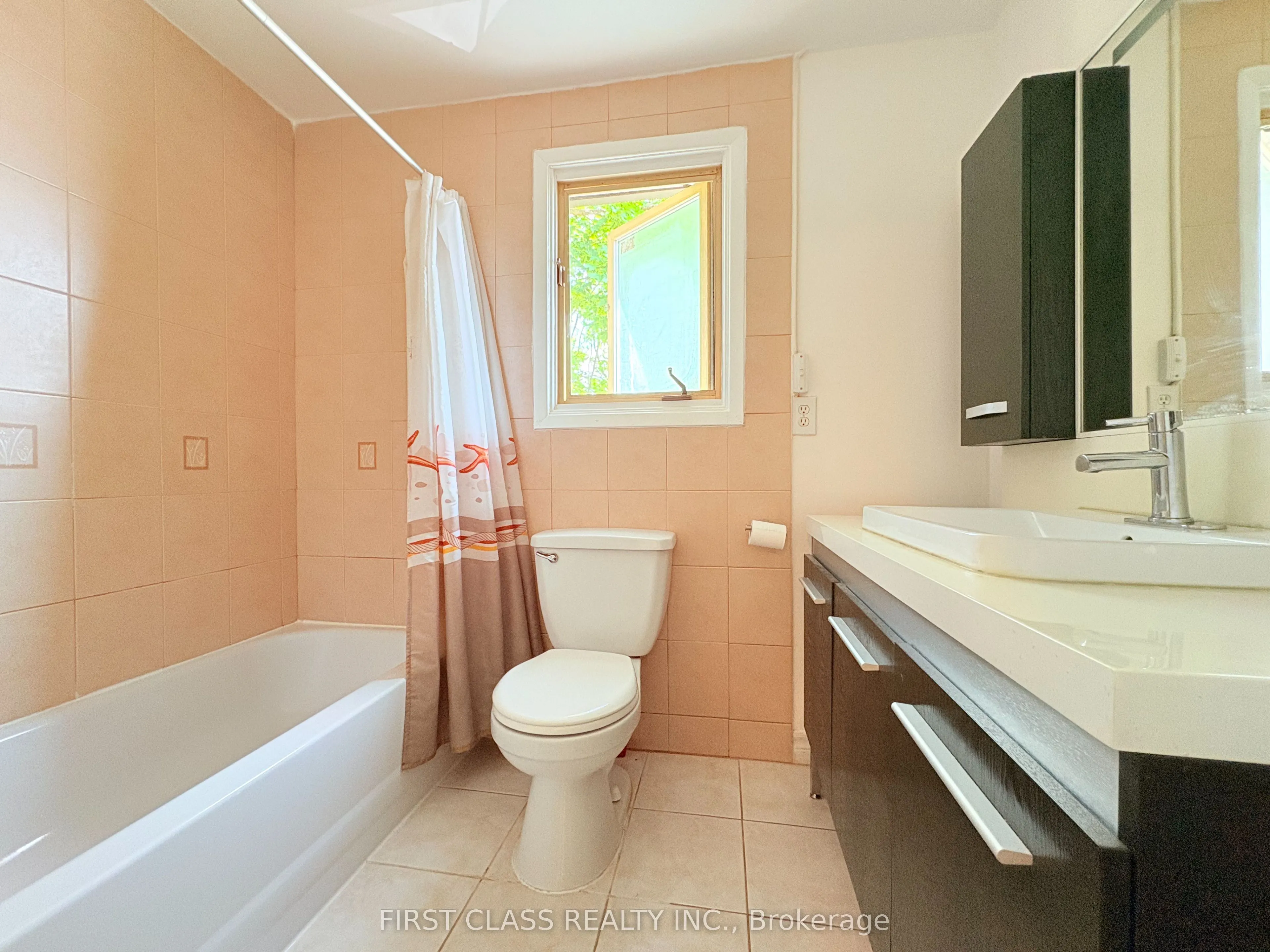 16 Townsend Road, #13