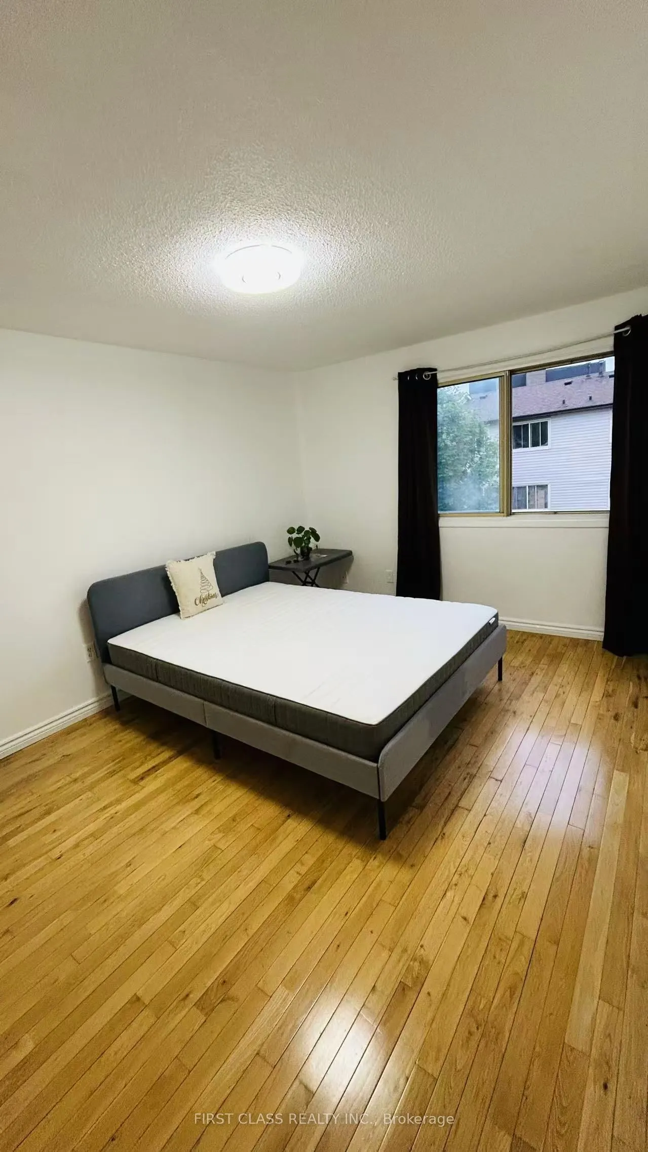 16 Townsend Road, #13