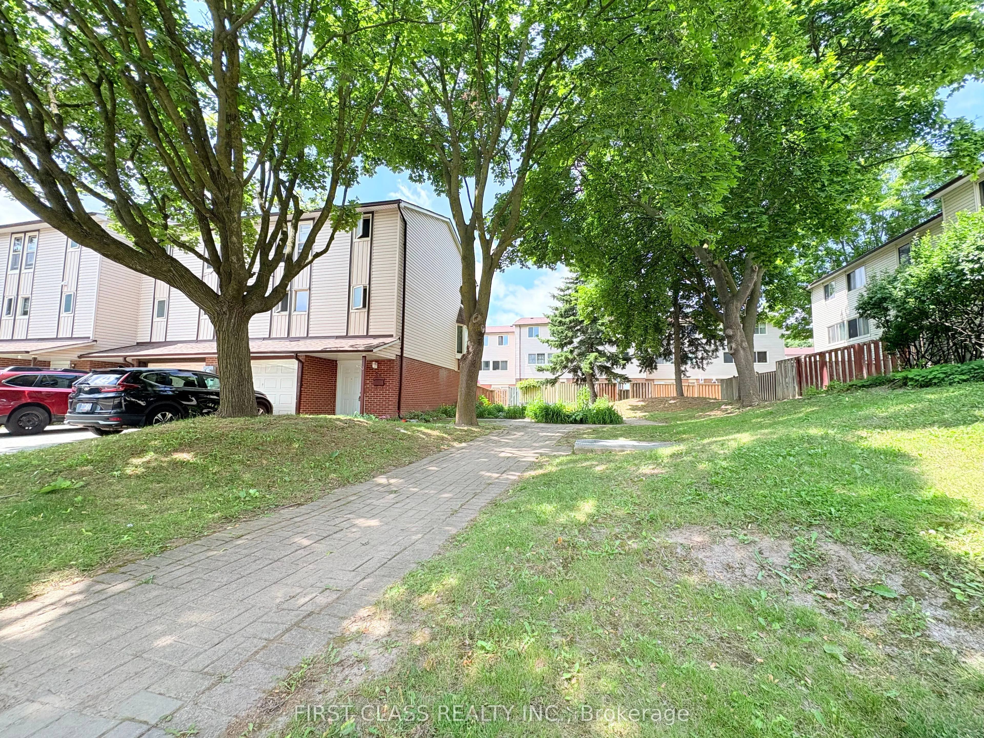 16 Townsend Road, #13