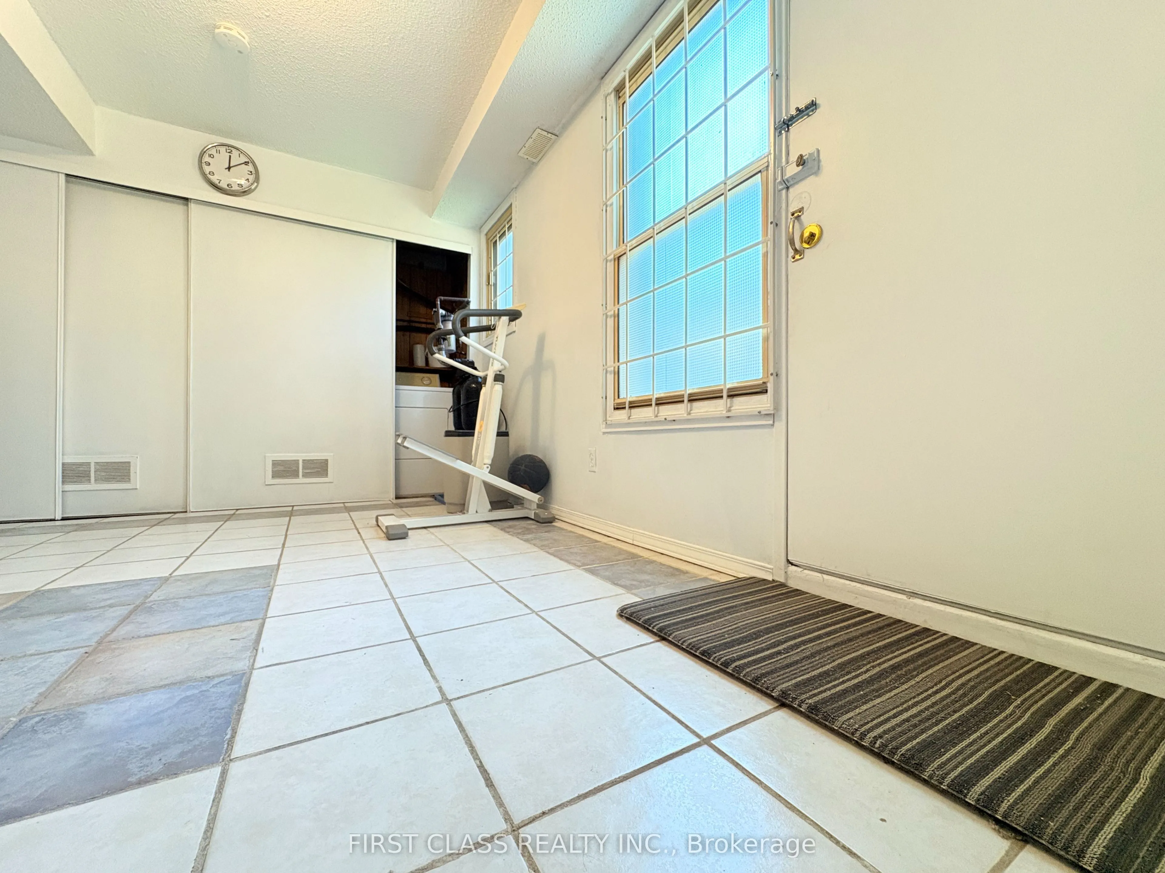 16 Townsend Road, #13