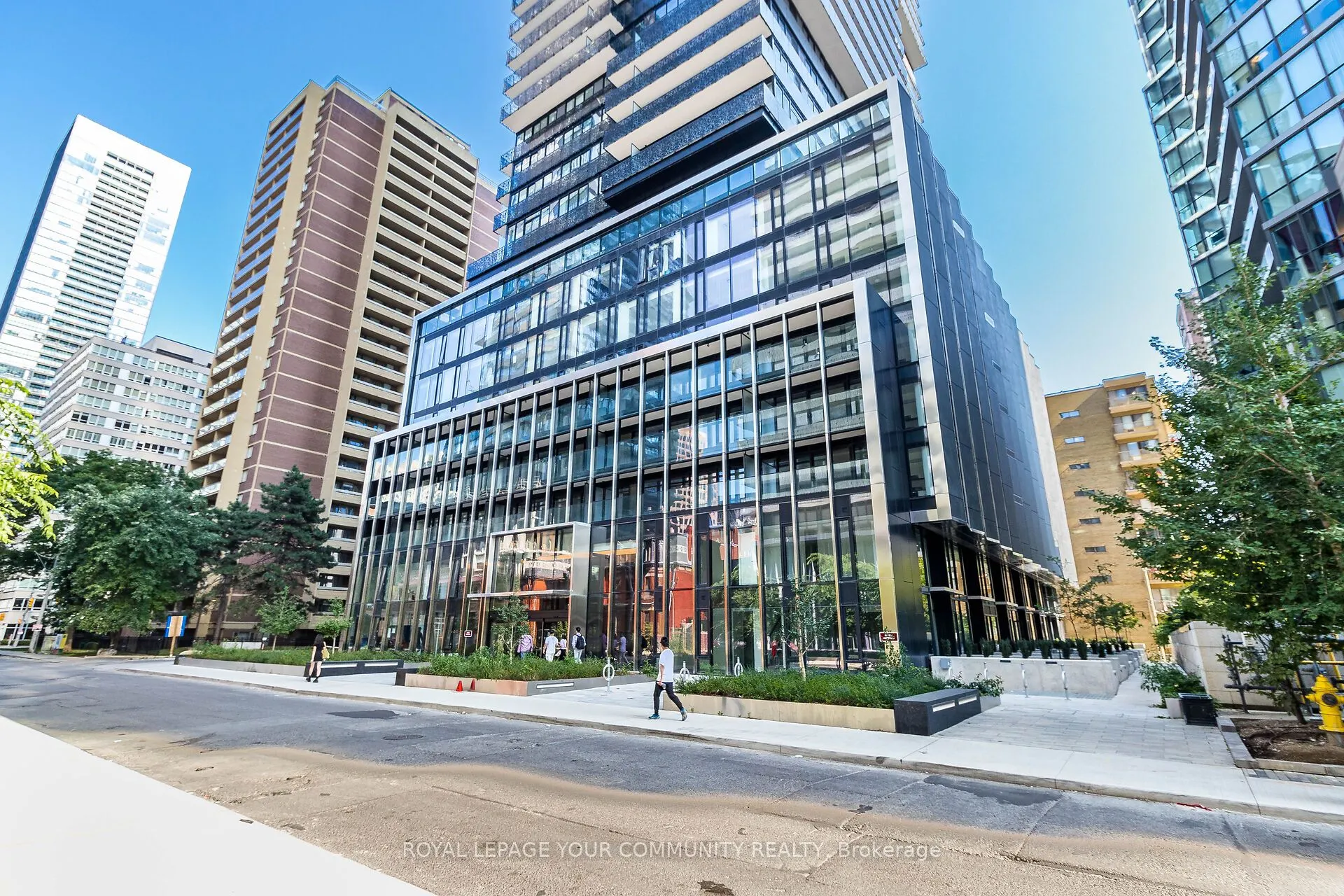 55 Charles Street E, #1706