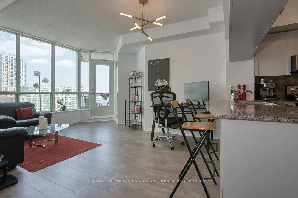 230 Queens Quay W, #1518