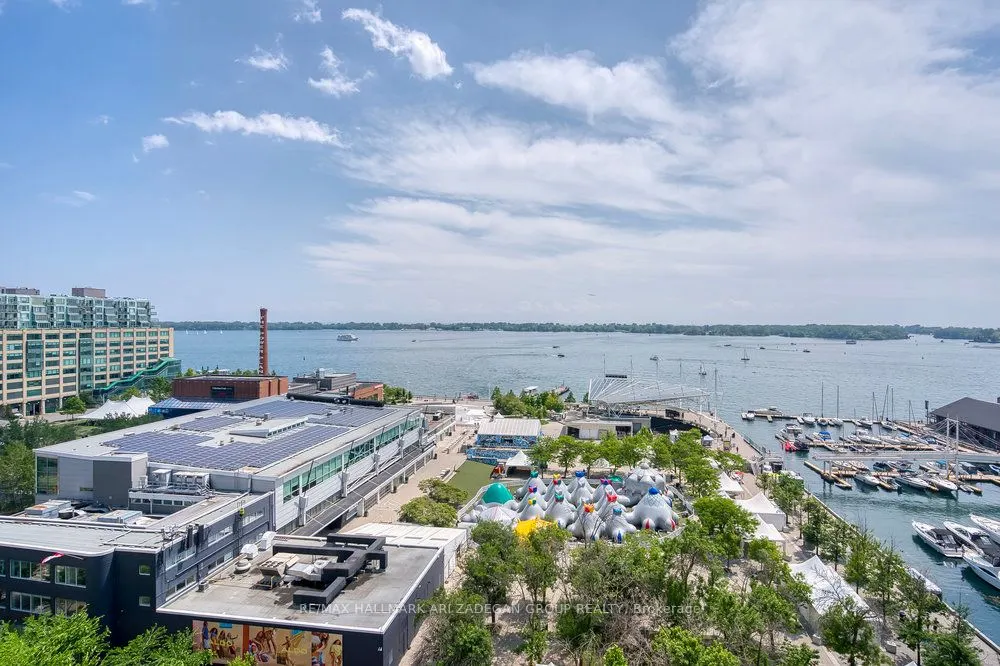 230 Queens Quay W, #1518