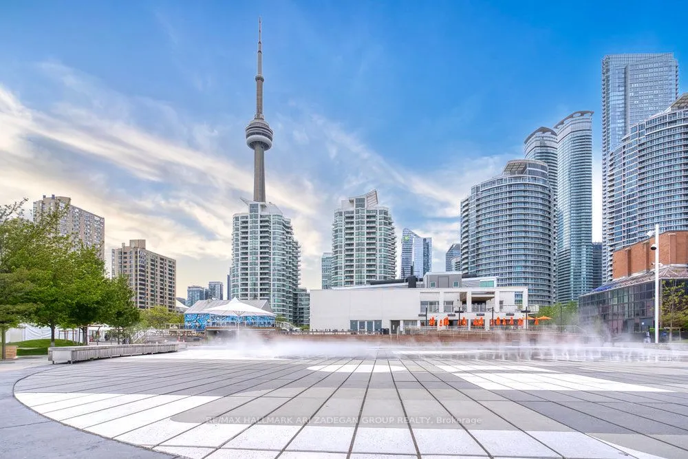 230 Queens Quay W, #1518