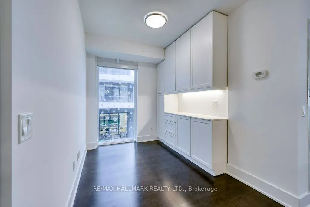 403 Church Street, #416