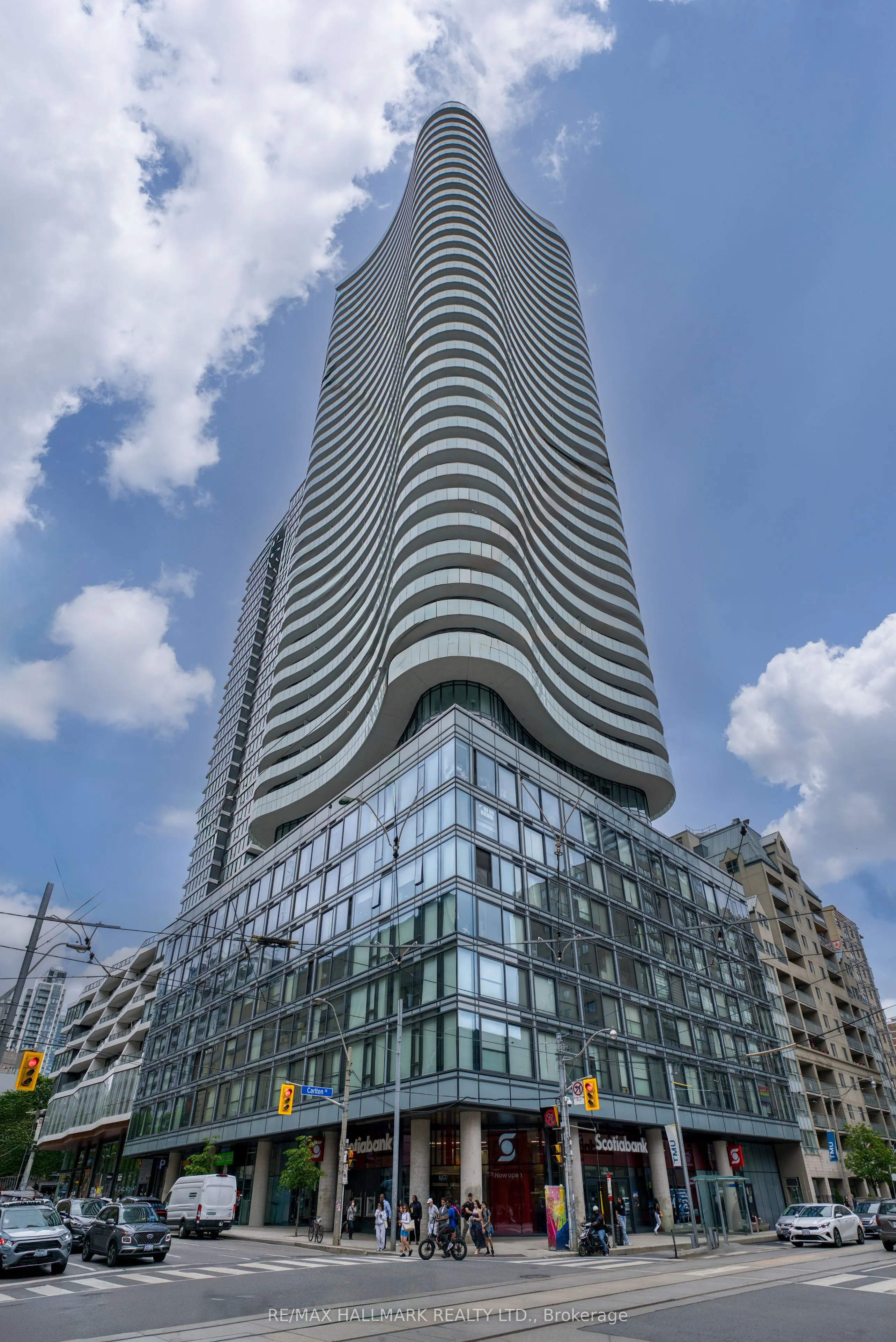 403 Church Street, #416