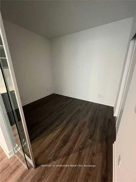 20 Edward Street, #1111