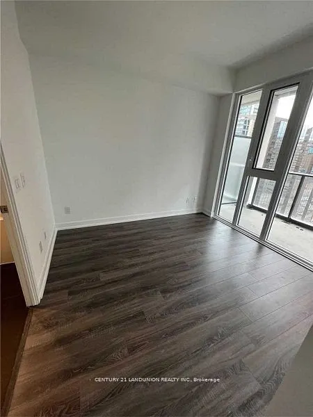 20 Edward Street, #1111