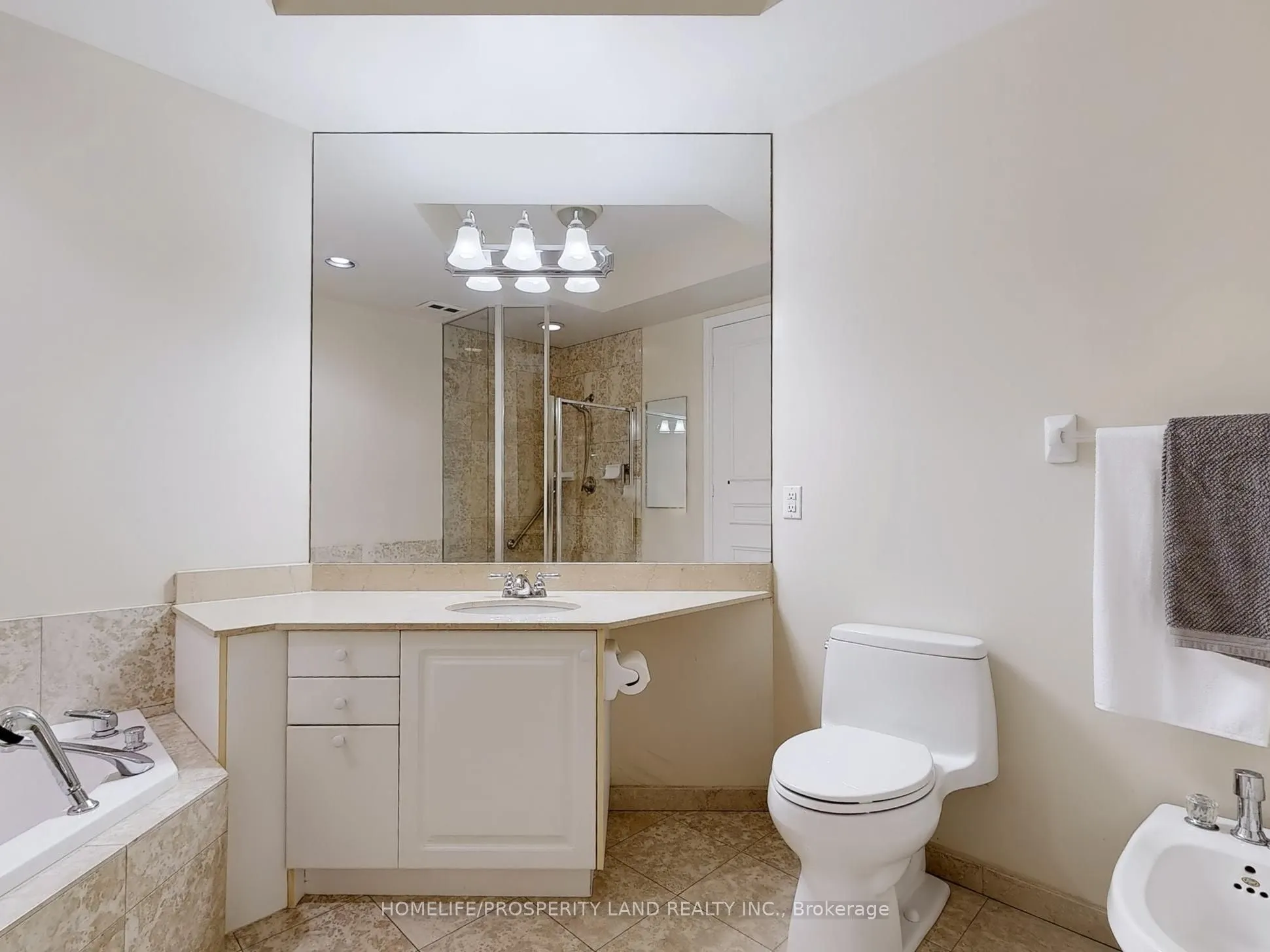 89 Skymark Drive, #2712