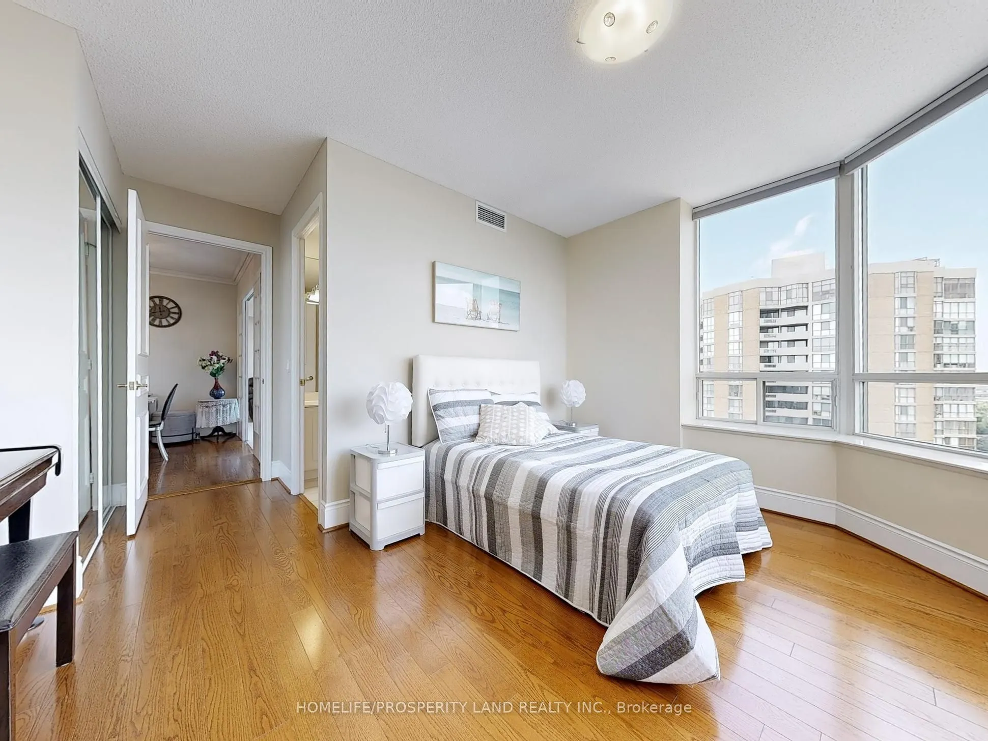 89 Skymark Drive, #2712
