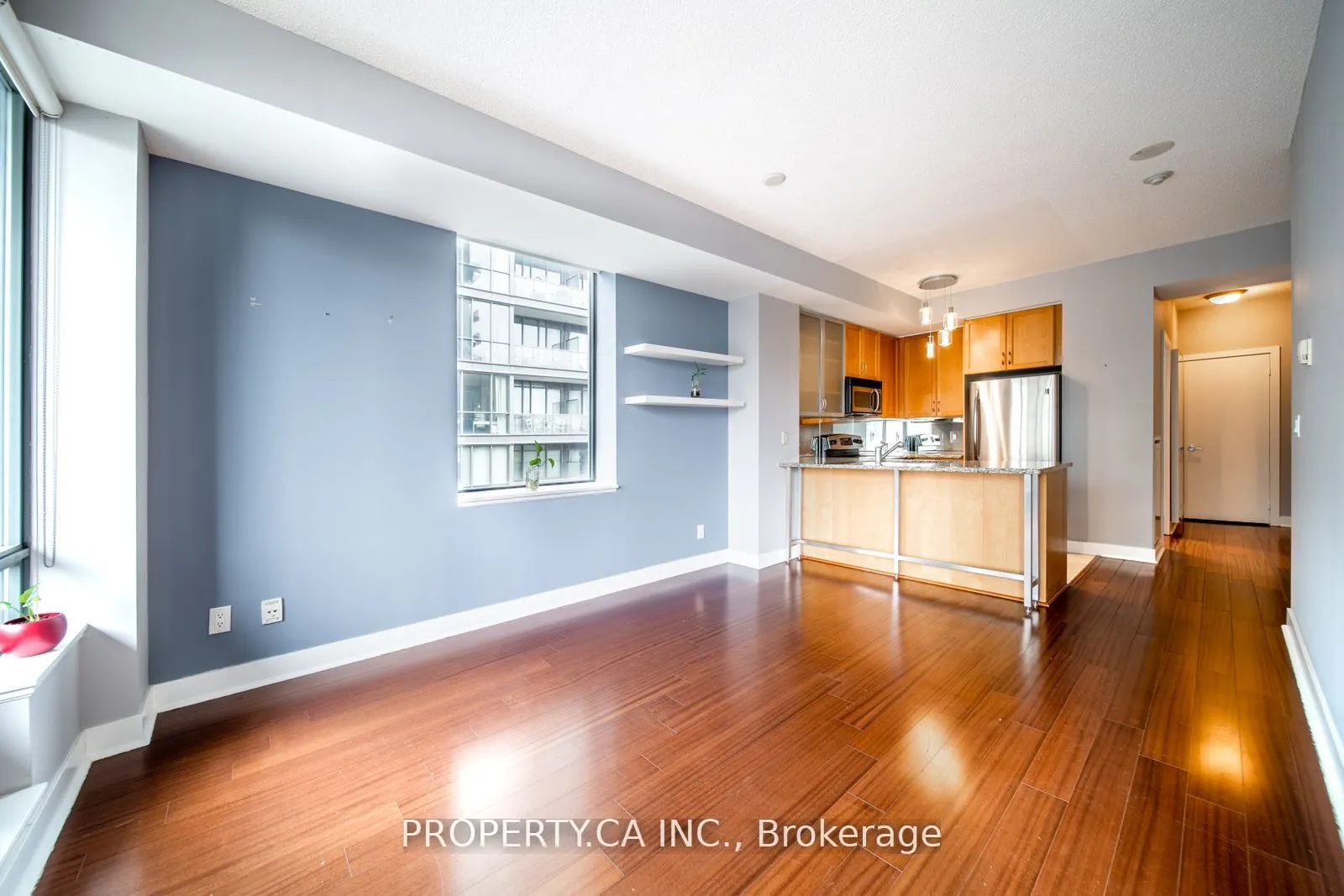 438 King Street W #1314