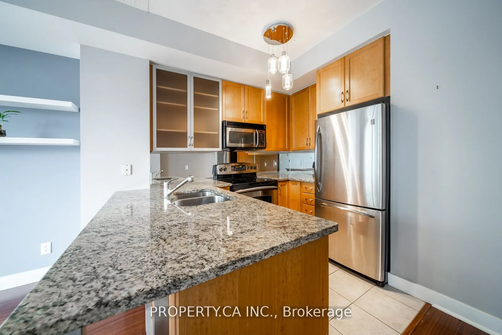 438 King Street W #1314