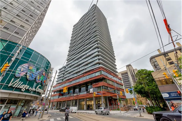 280 Dundas Street W