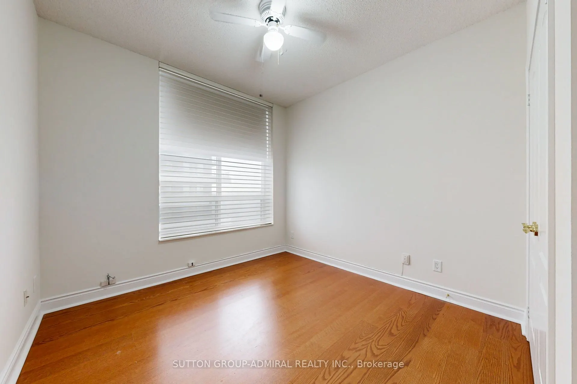 1101 Leslie Street, #1502