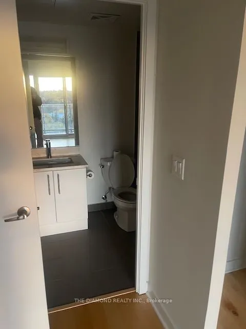 58 Orchard View Boulevard, #1101