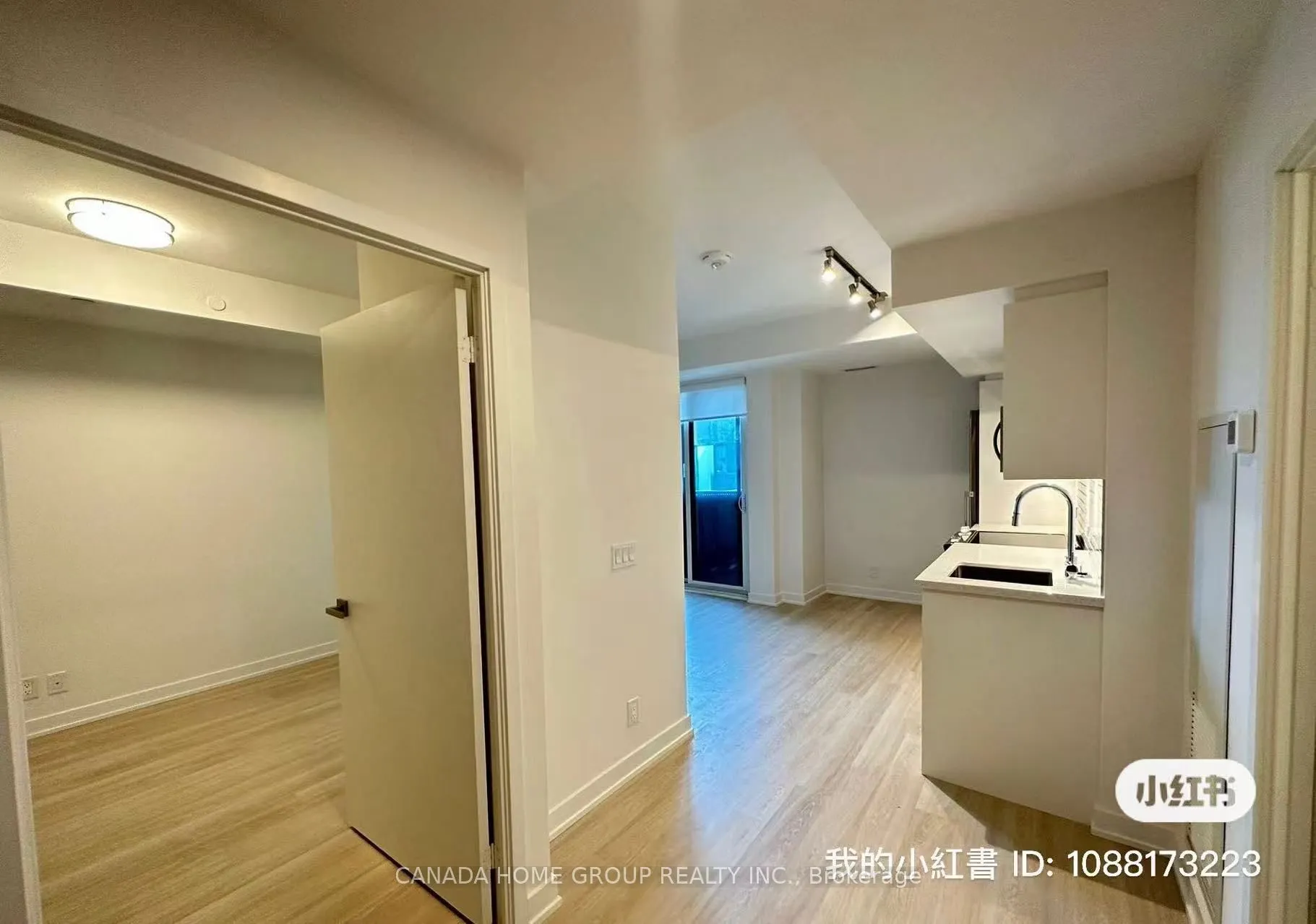 30 Tippett Road, #1024