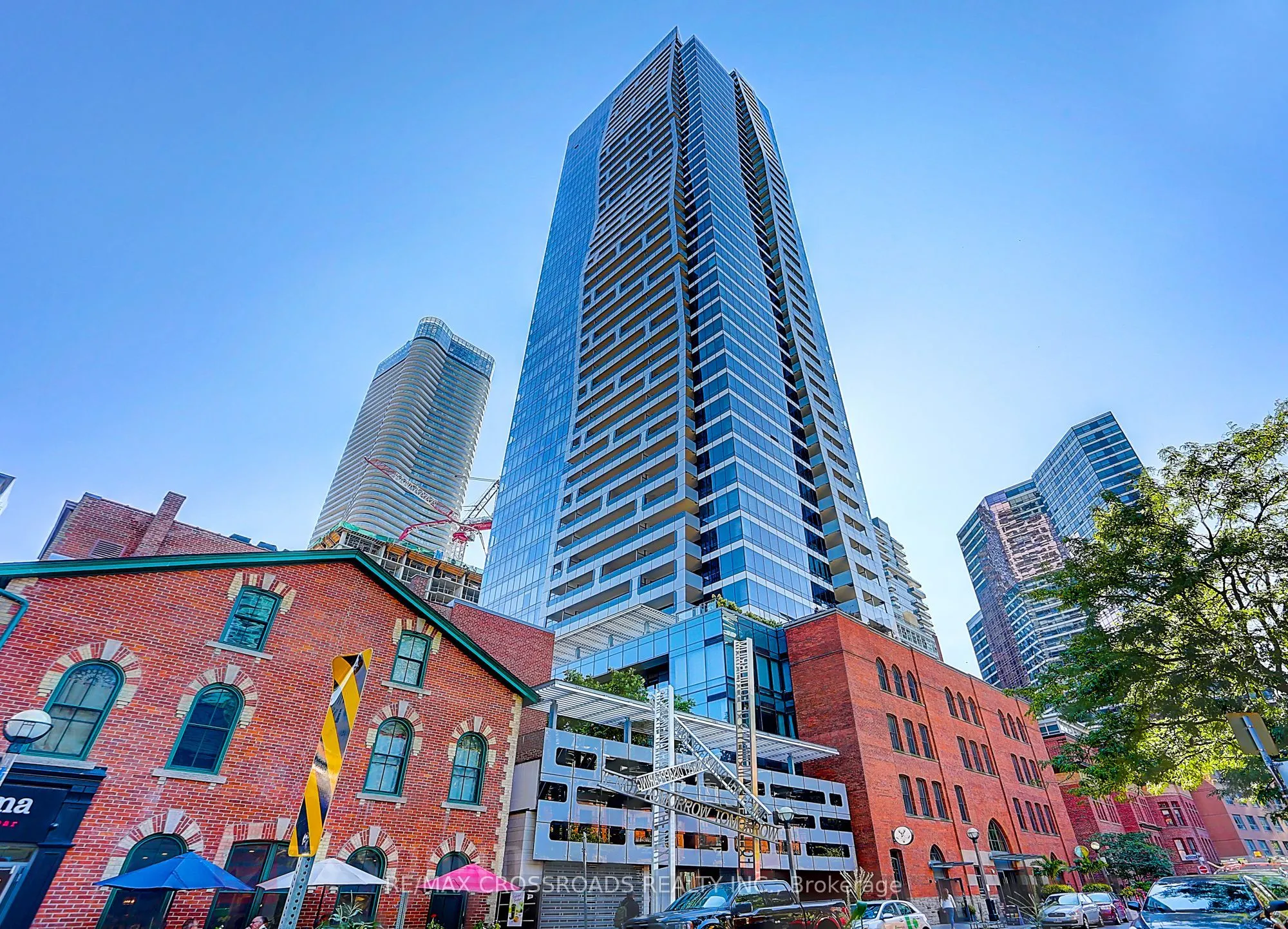 5 St Joseph Street, #1604