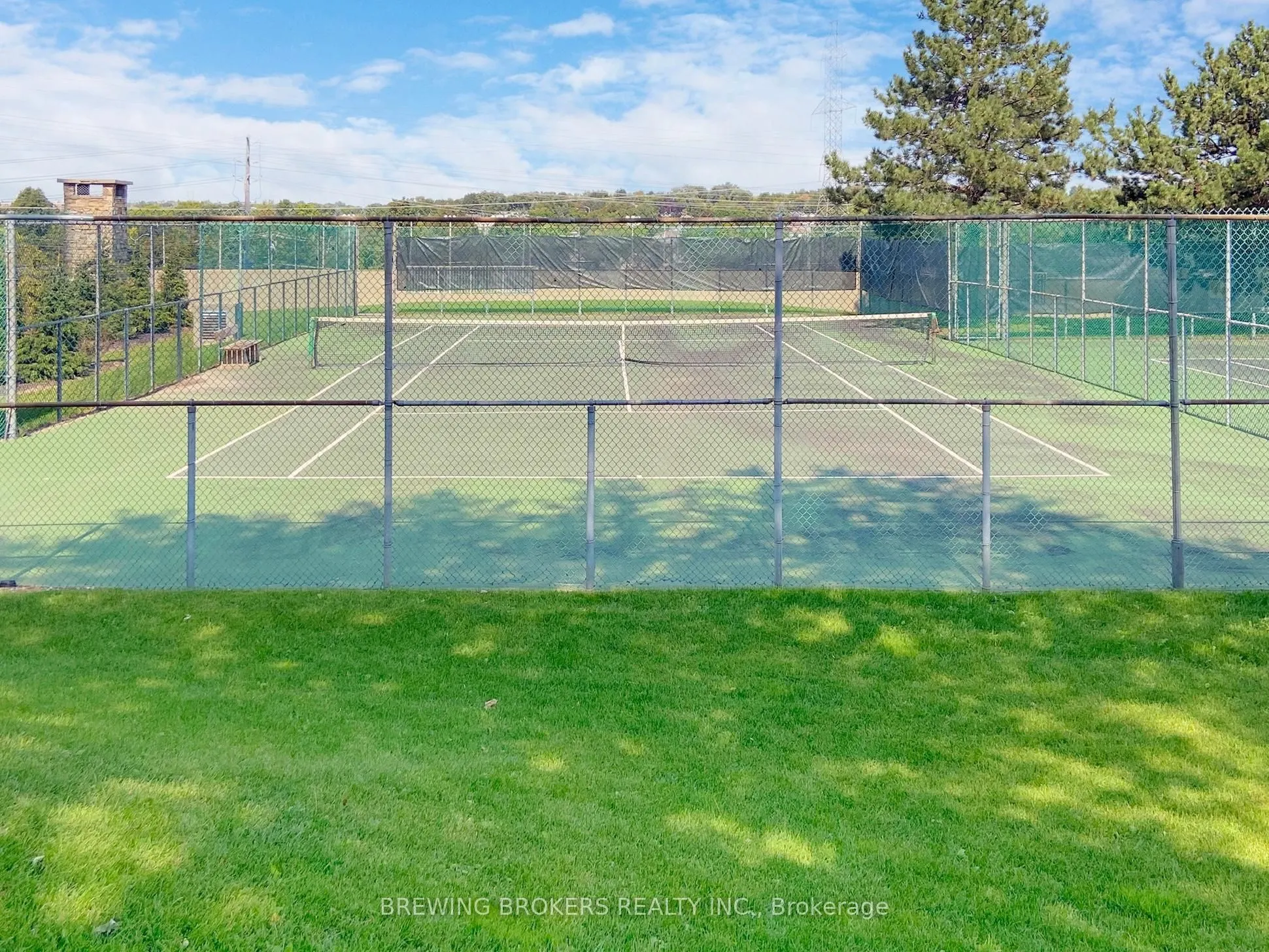 85 Skymark Drive, #501