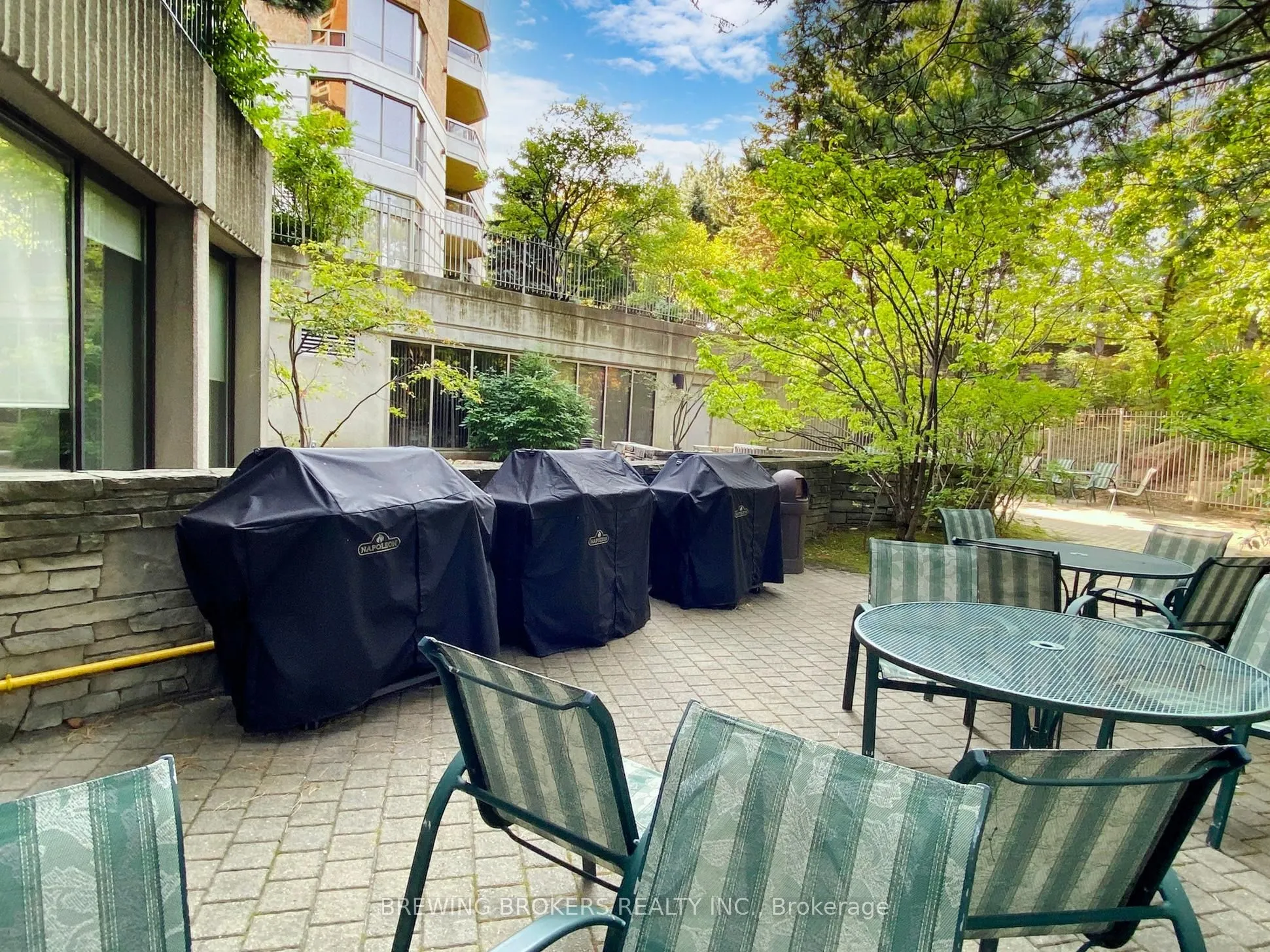 85 Skymark Drive, #501