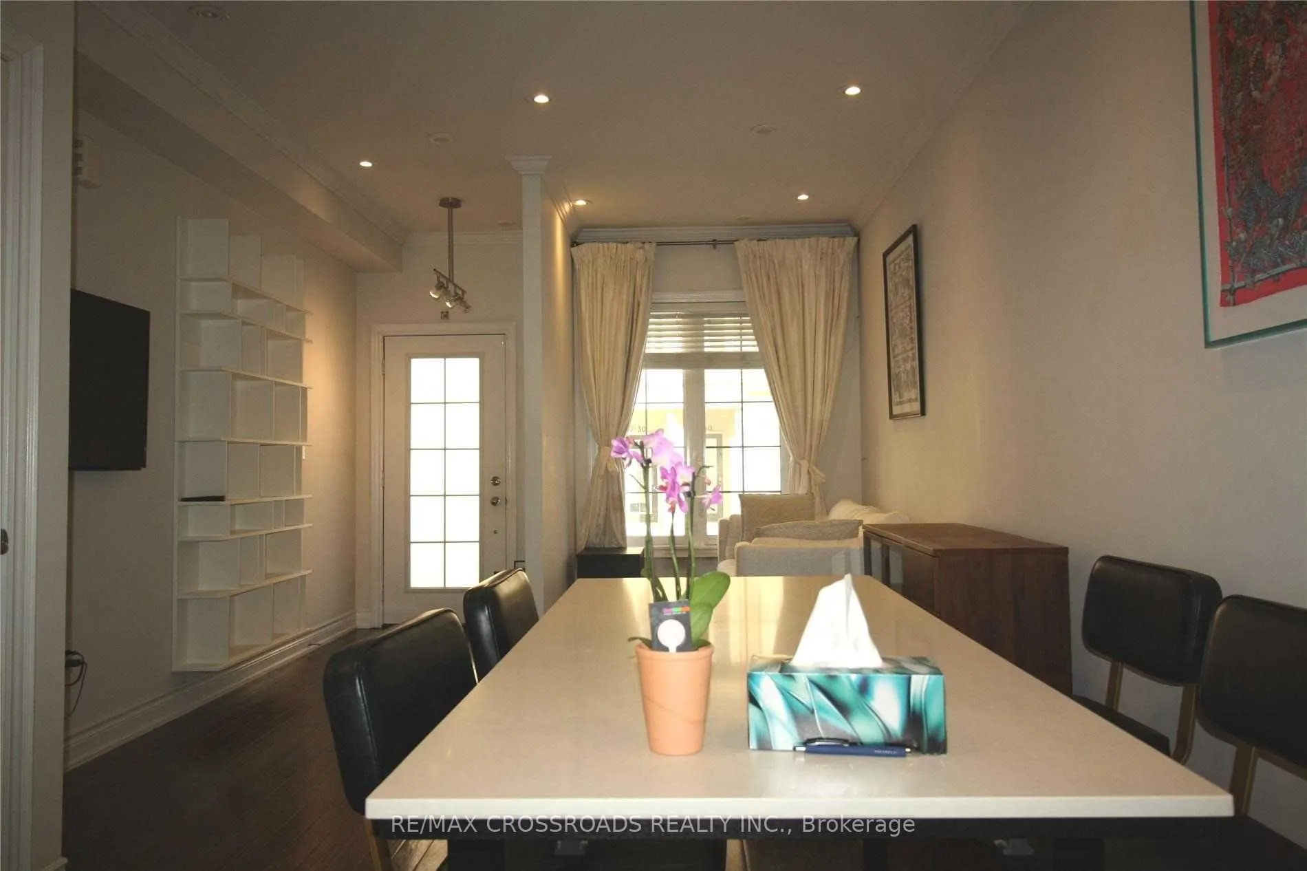 20 Hargrave Lane #12