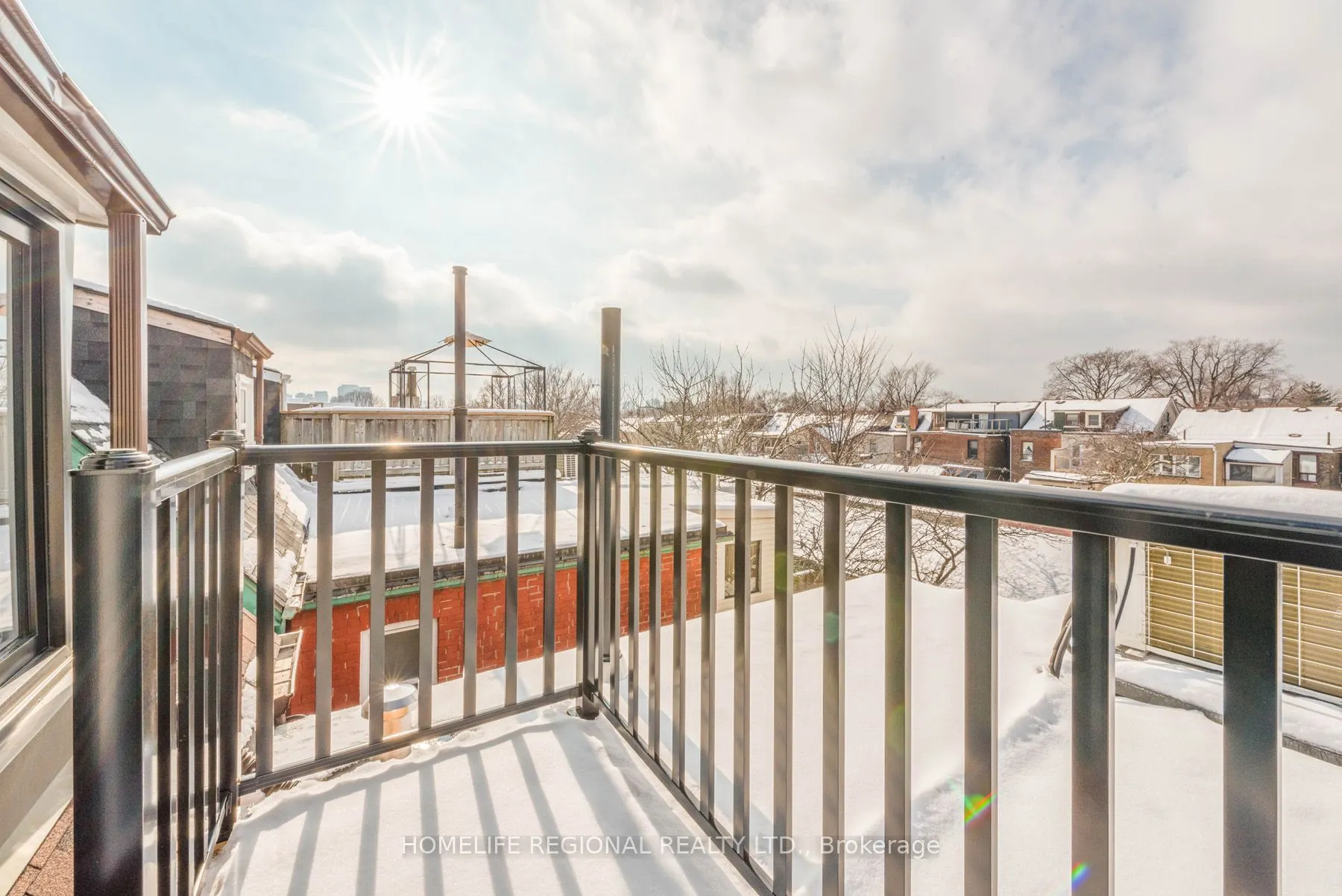 200 Roxton Road