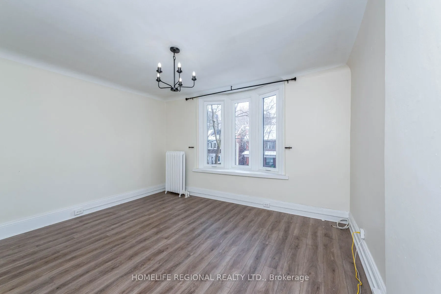 200 Roxton Road