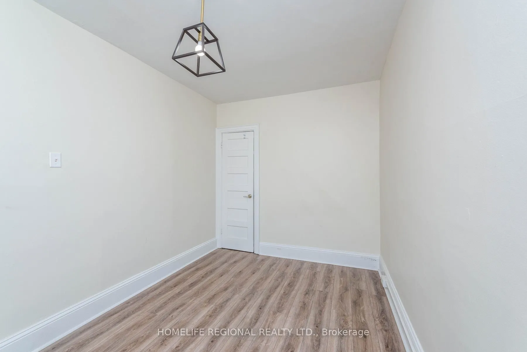 200 Roxton Road
