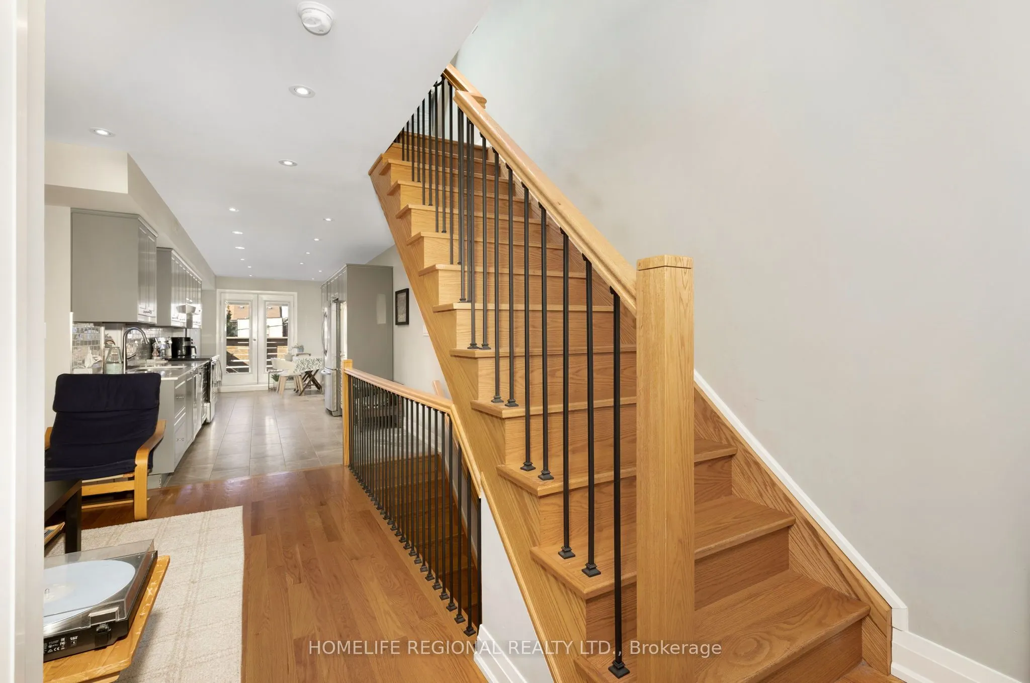 204 Roxton Road