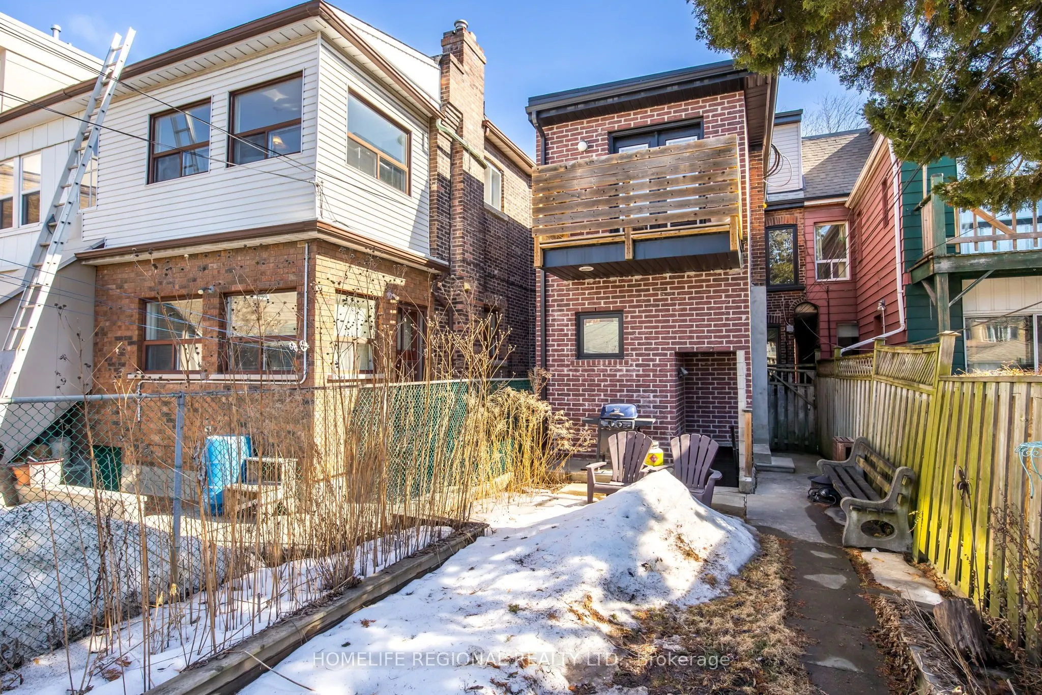 204 Roxton Road