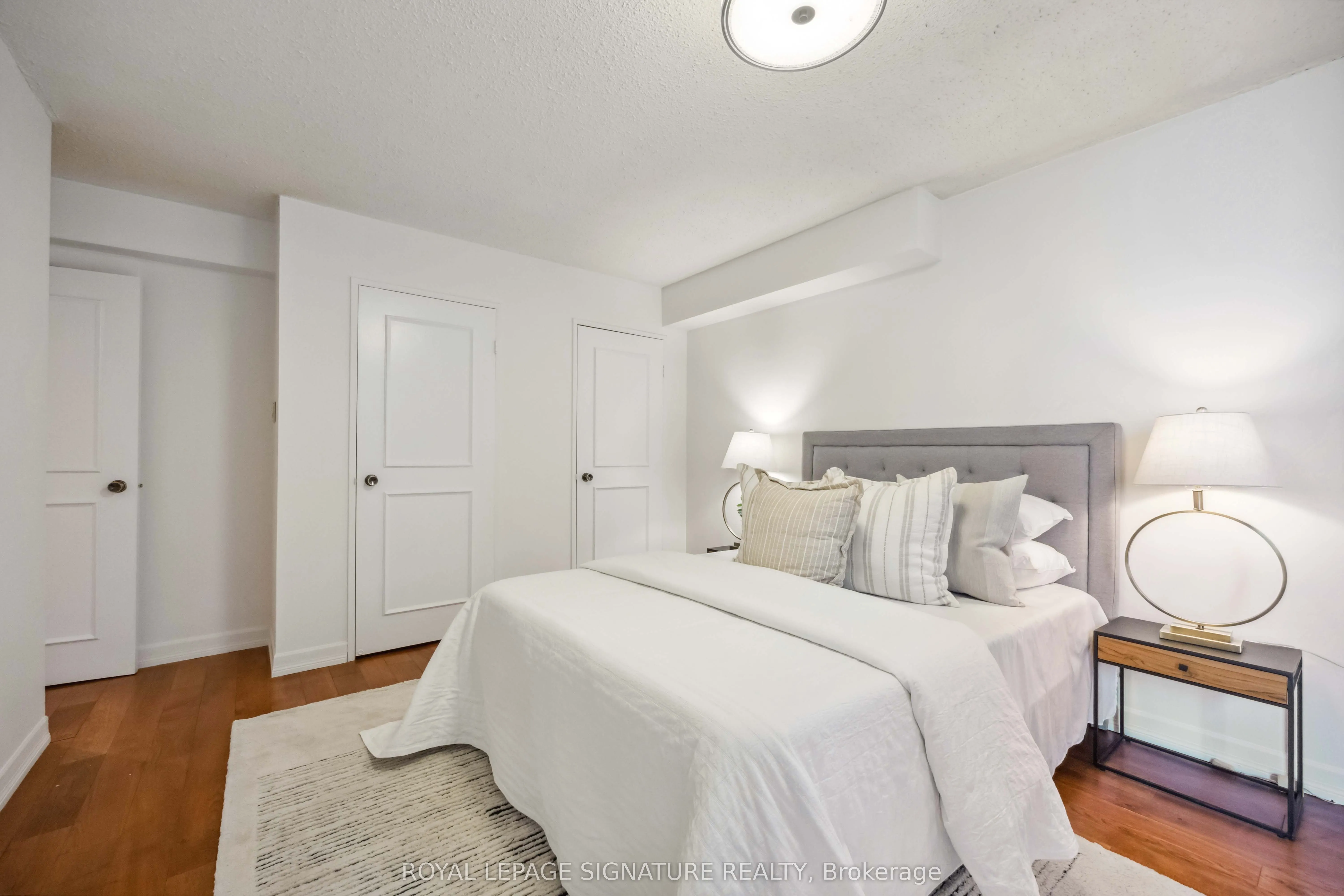 212 St. George Street, #201