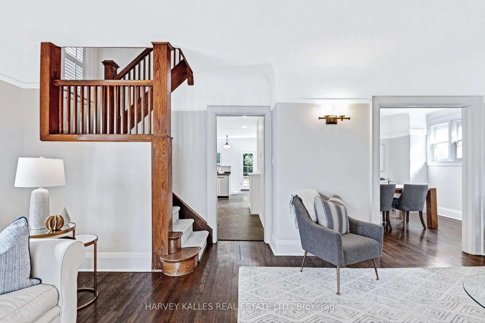 311 Rosewell Avenue