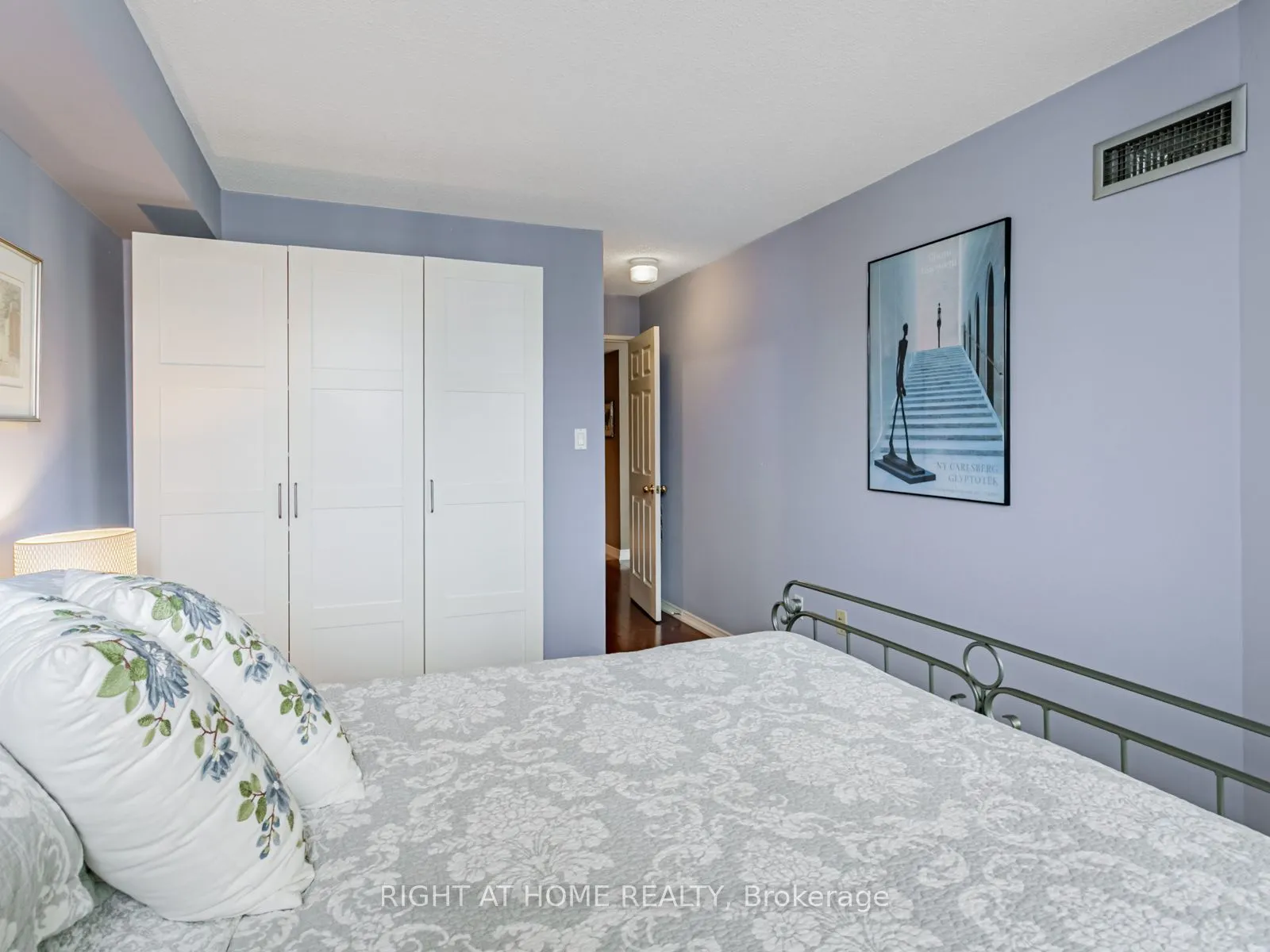 225 Davenport Road, #319