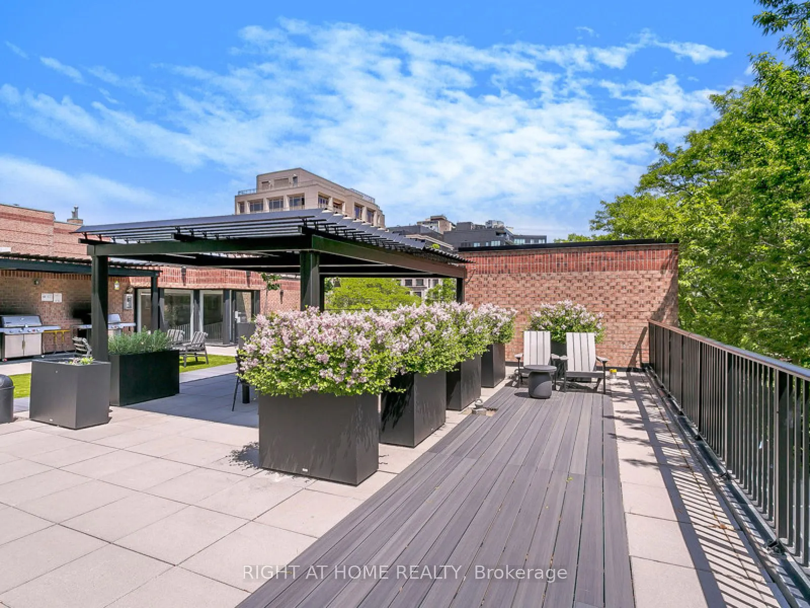 225 Davenport Road, #319