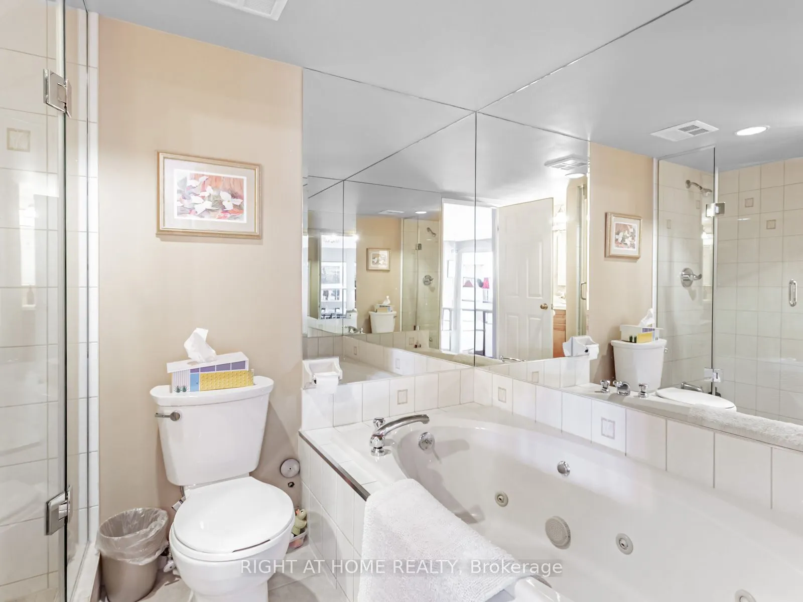 225 Davenport Road, #319
