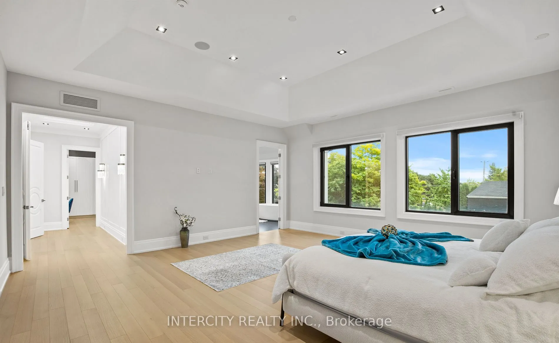 1 Silvergrove Road