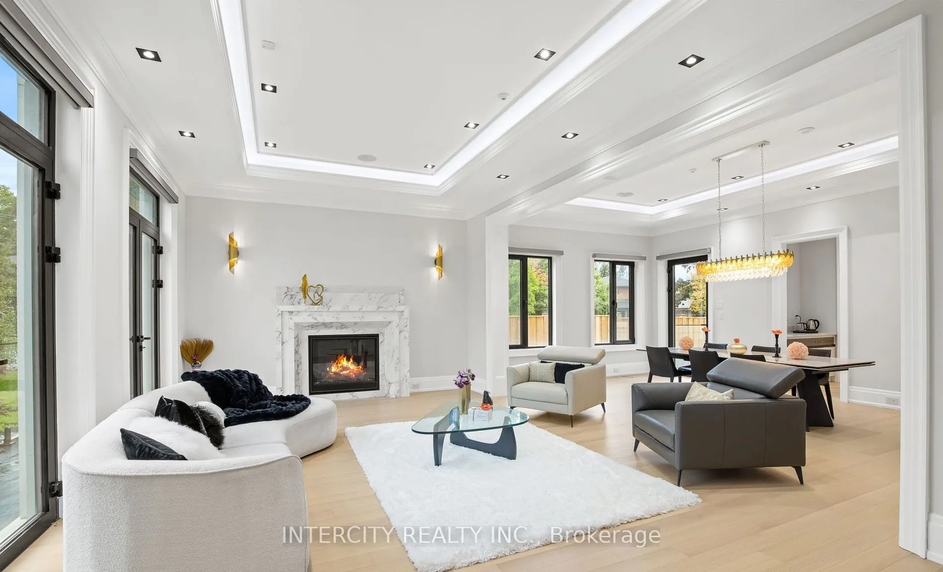 1 Silvergrove Road