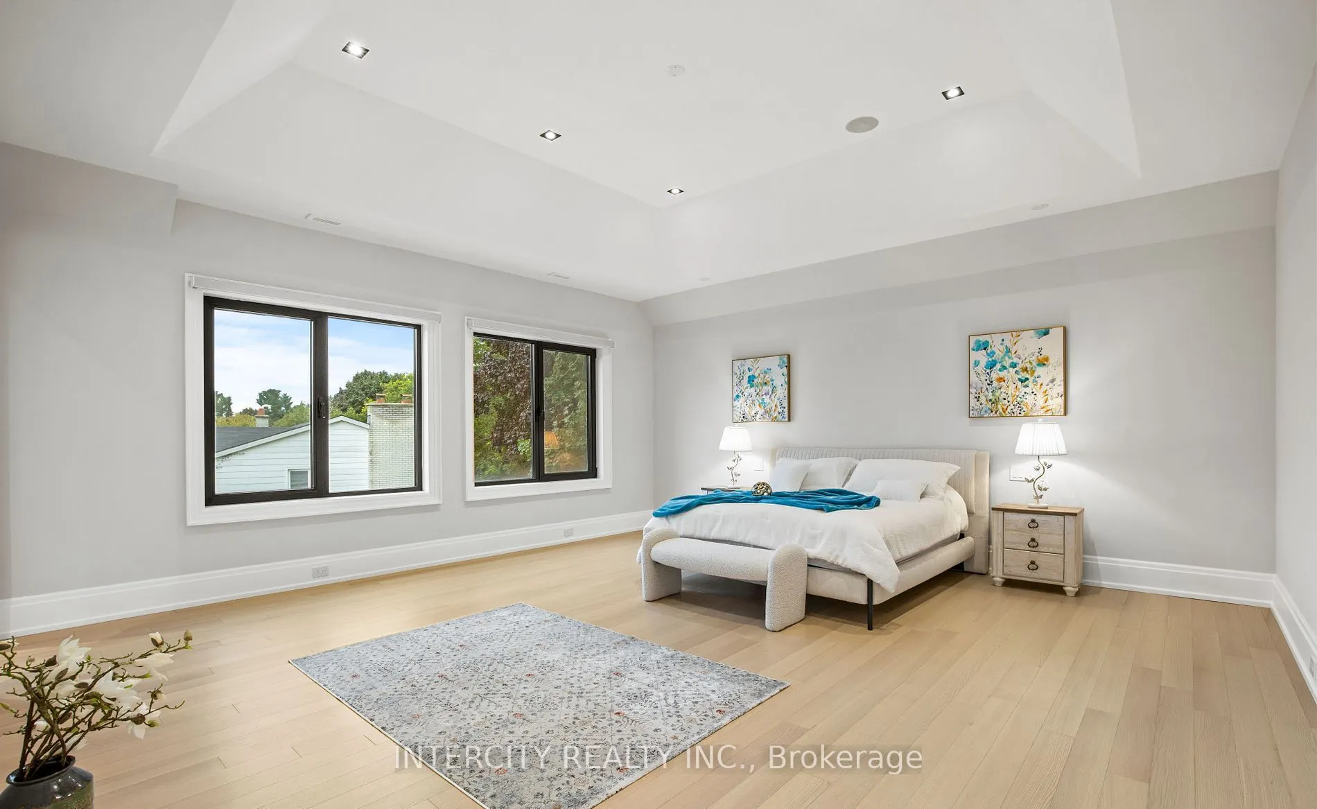 1 Silvergrove Road